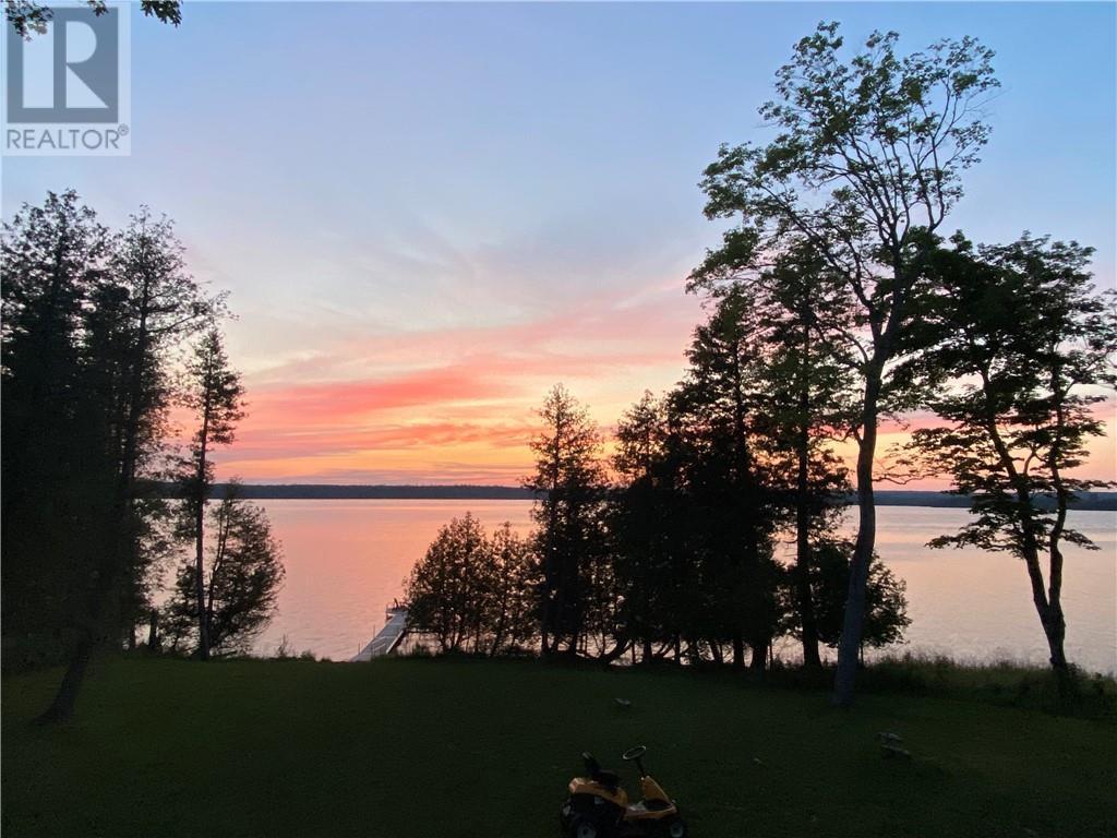 












501 Green Bay Shores

,
Sheguiandah, Manitoulin Island,




Ontario
P0P1W0


