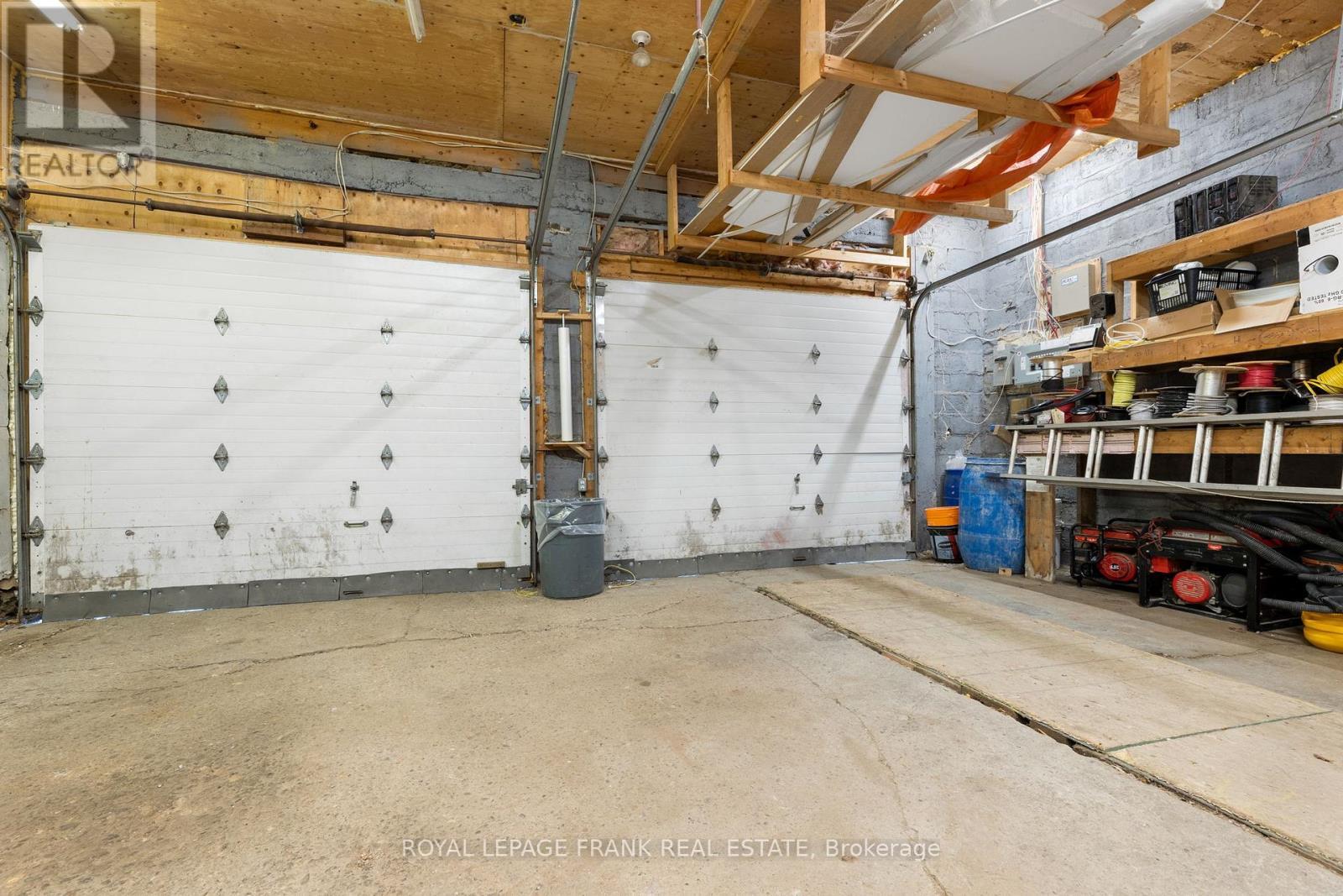 












174 HWY 7A ROAD

,
Kawartha Lakes (Manvers),




Ontario
L0B1K0

