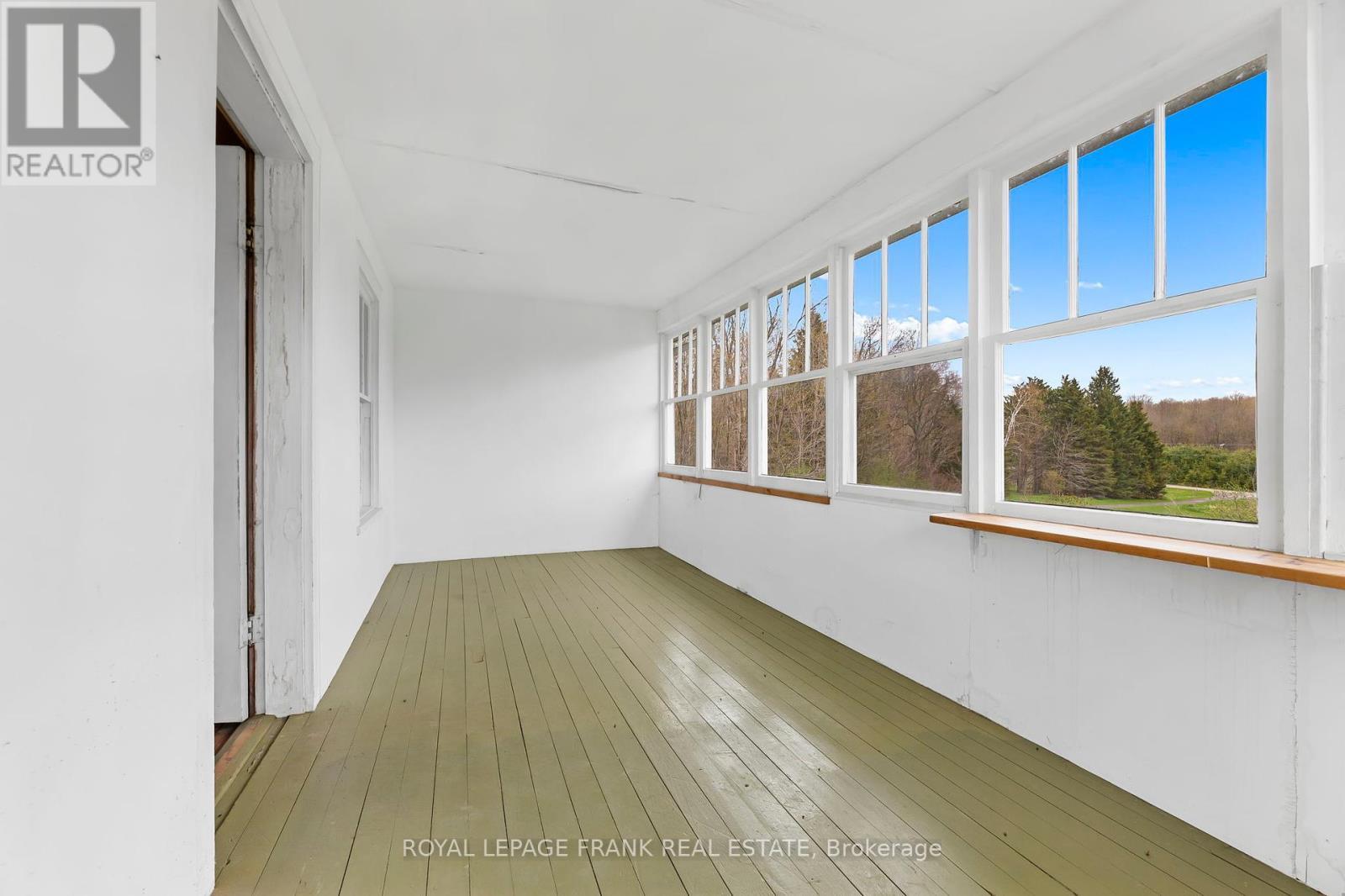 












3148 COUNTY ROAD 32 HIGHWAY

,
Leeds and the Thousand Islands,







Ontario
K0H2N0

