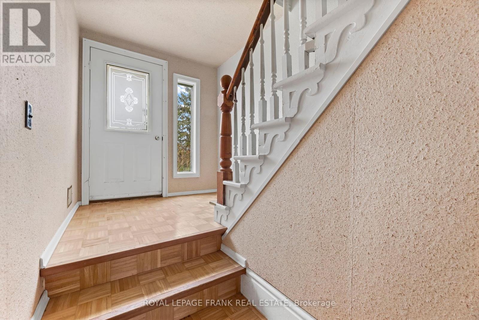 












3148 COUNTY ROAD 32 HIGHWAY

,
Leeds and the Thousand Islands,







Ontario
K0H2N0

