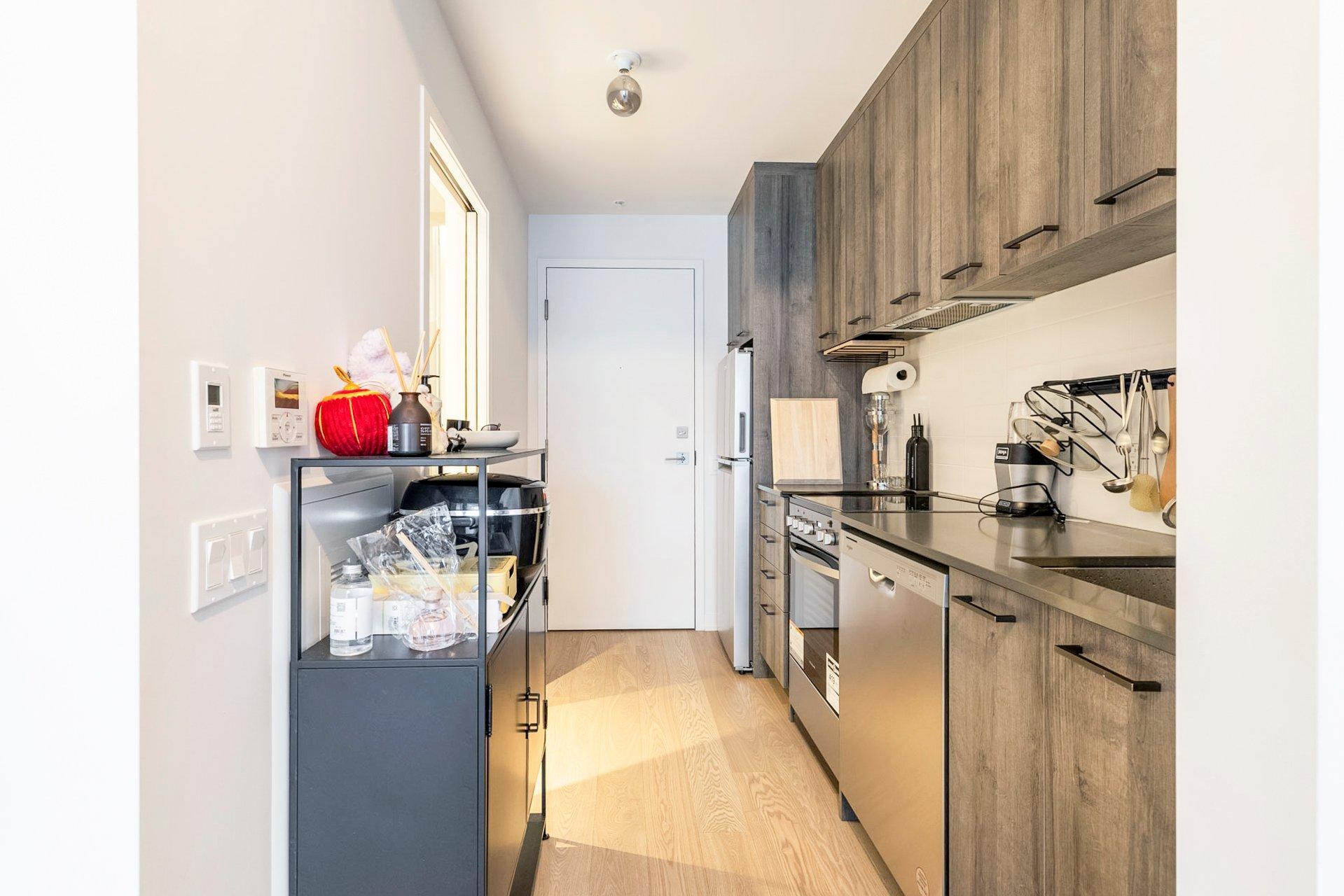 









1485


Rue des Bassins

, 711,
Montréal (Le Sud-Ouest),




QC
H3C1B7

