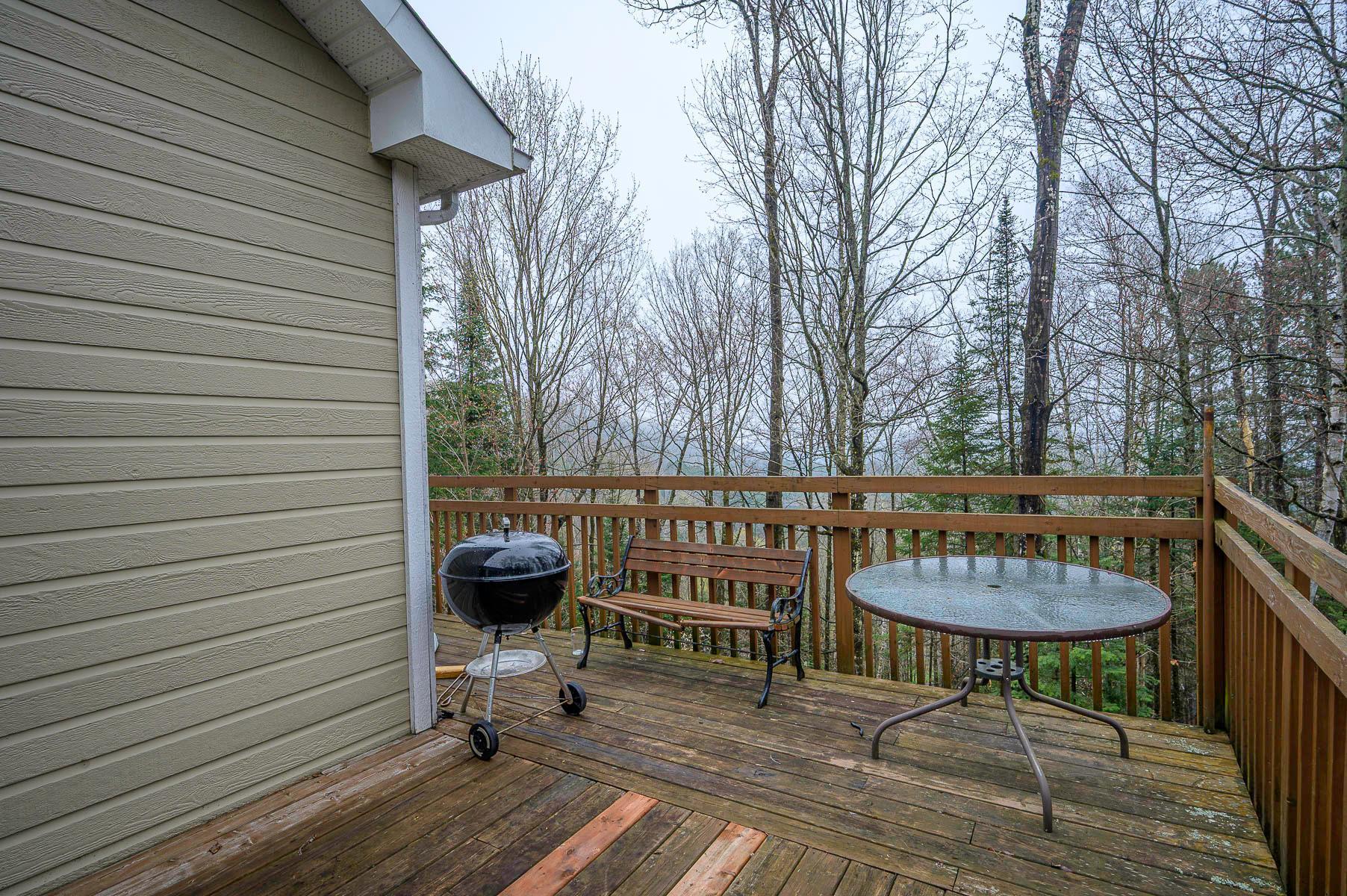 









49


Ch. de la Petite-Suisse

,
Morin-Heights,




QC
J0R1H0

