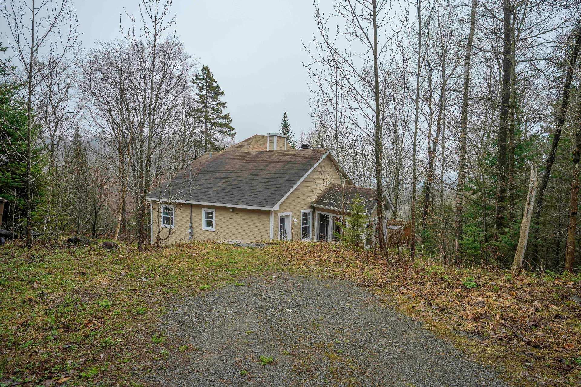 









49


Ch. de la Petite-Suisse

,
Morin-Heights,




QC
J0R1H0

