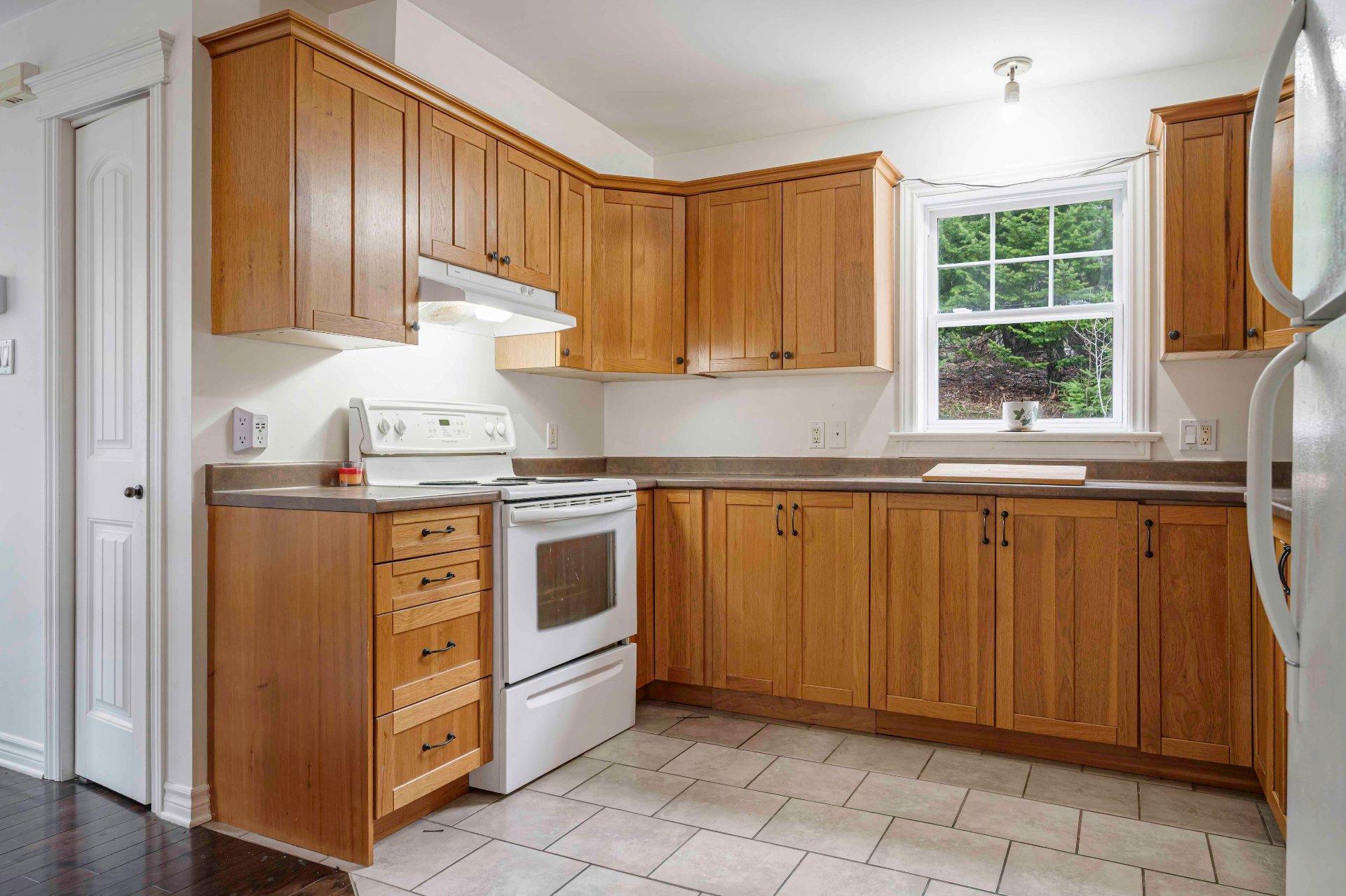 









49


Ch. de la Petite-Suisse

,
Morin-Heights,




QC
J0R1H0

