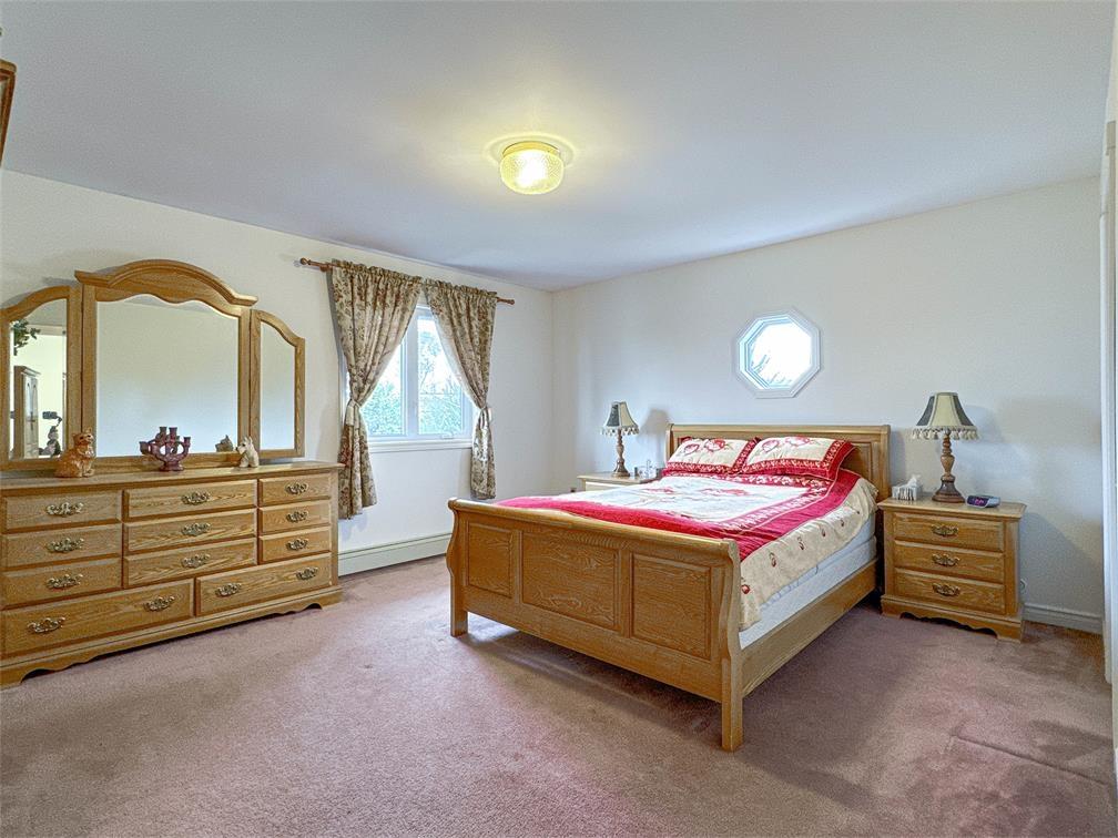 












633 Queen Street

,
Charlottetown,




PE
C1A 9C7

