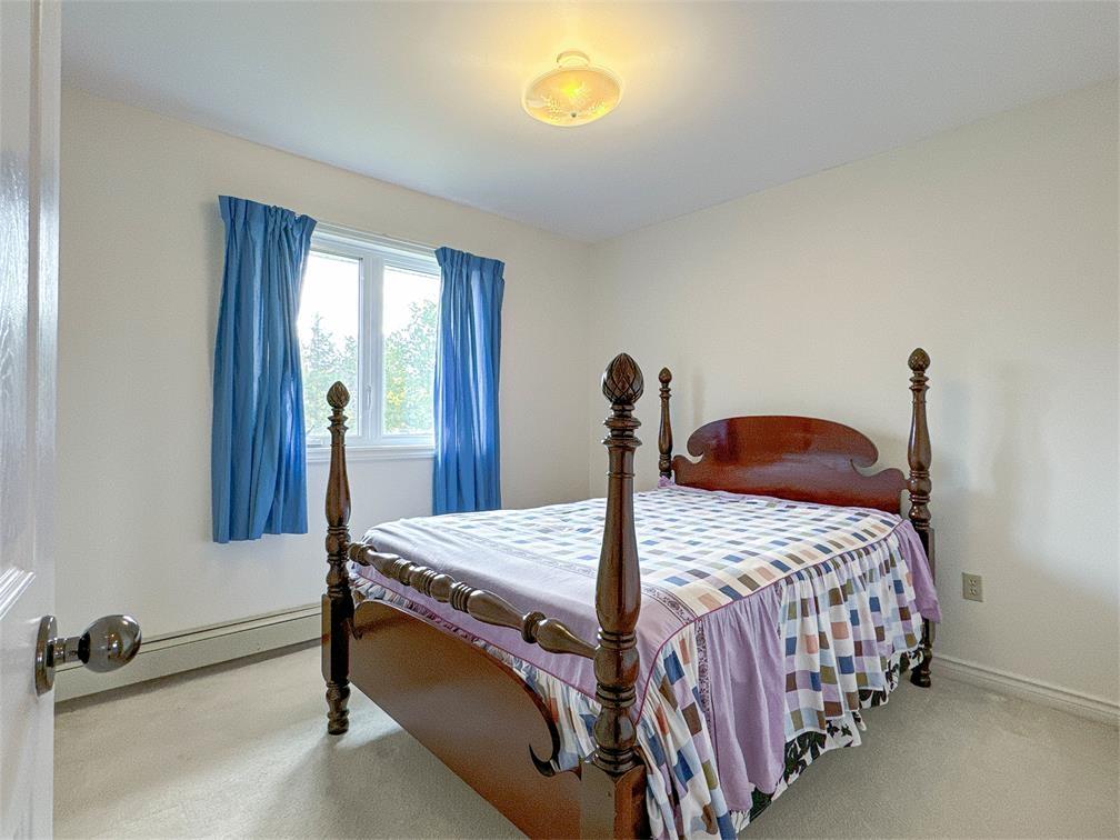 












633 Queen Street

,
Charlottetown,




PE
C1A 9C7

