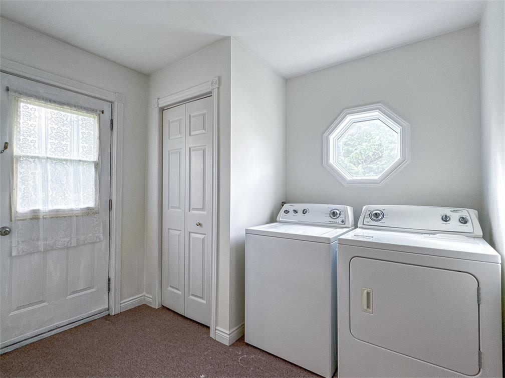 












633 Queen Street

,
Charlottetown,




PE
C1A 9C7

