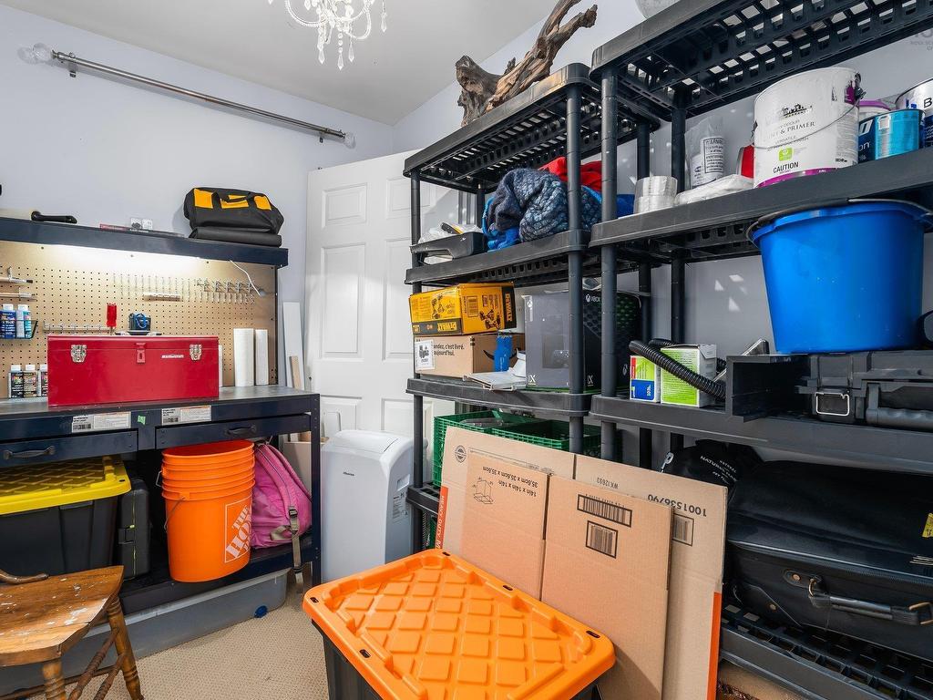 












205 203 Ross Street

,
Halifax,




NS
B3M 3Z2


