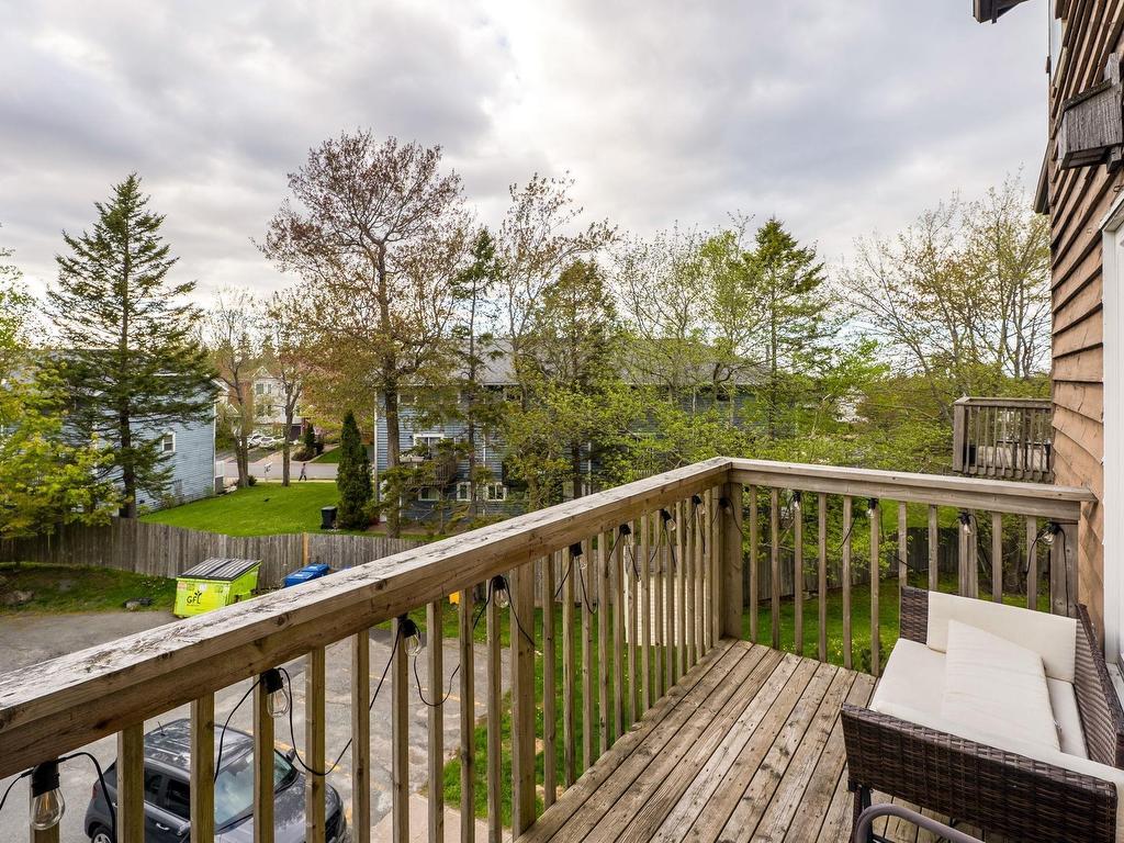 












205 203 Ross Street

,
Halifax,




NS
B3M 3Z2

