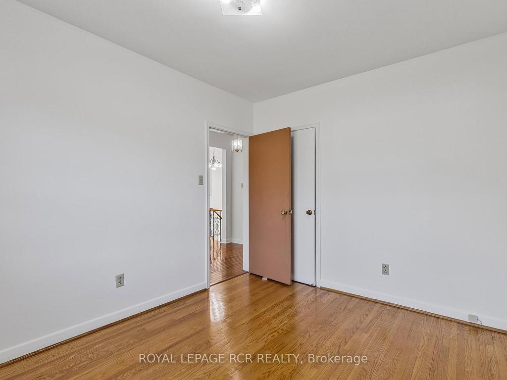 









26


Ludstone

Drive,
Toronto,




ON
M9R 2H9

