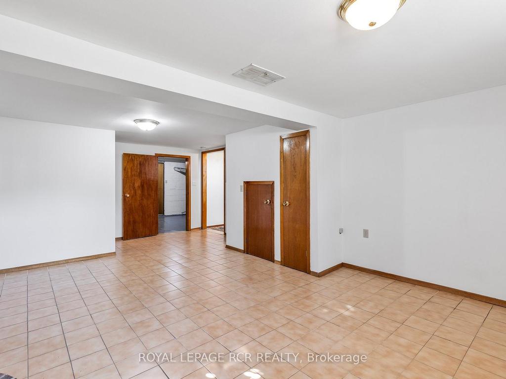 









26


Ludstone

Drive,
Toronto,




ON
M9R 2H9

