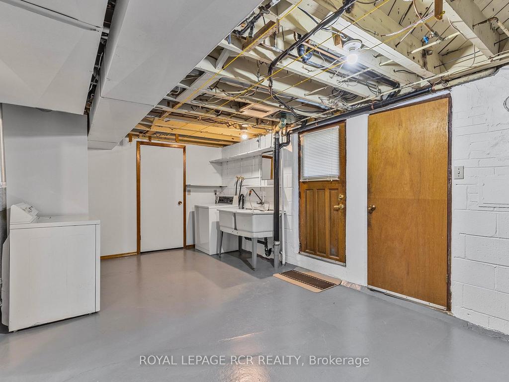 









26


Ludstone

Drive,
Toronto,




ON
M9R 2H9

