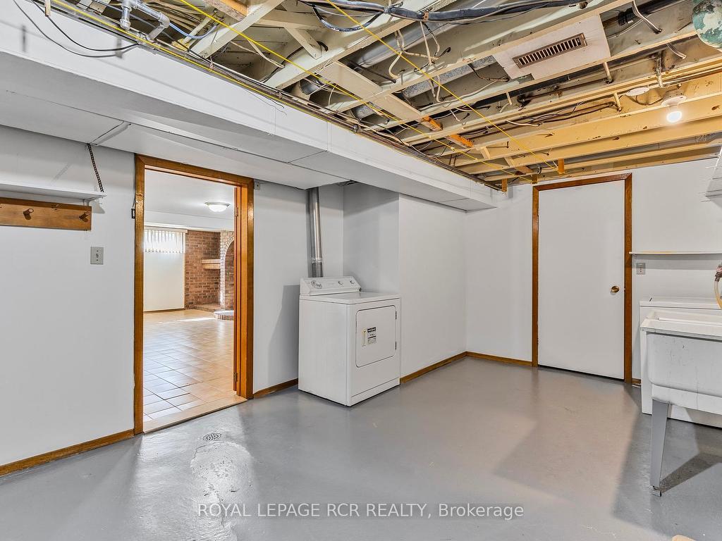 









26


Ludstone

Drive,
Toronto,




ON
M9R 2H9

