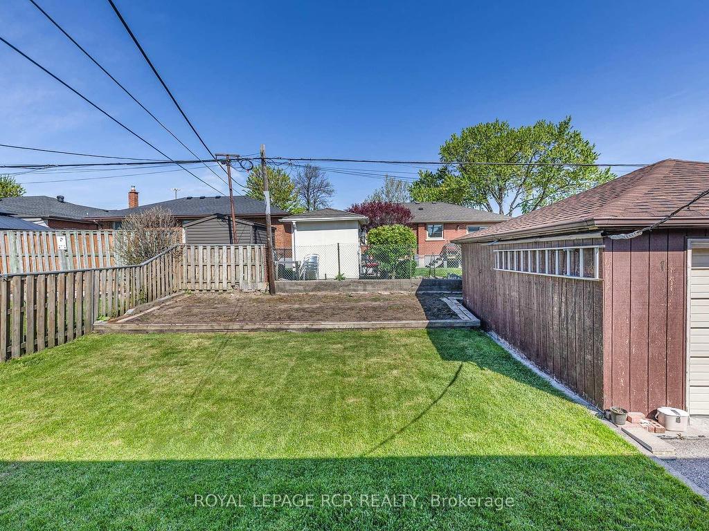 









26


Ludstone

Drive,
Toronto,




ON
M9R 2H9

