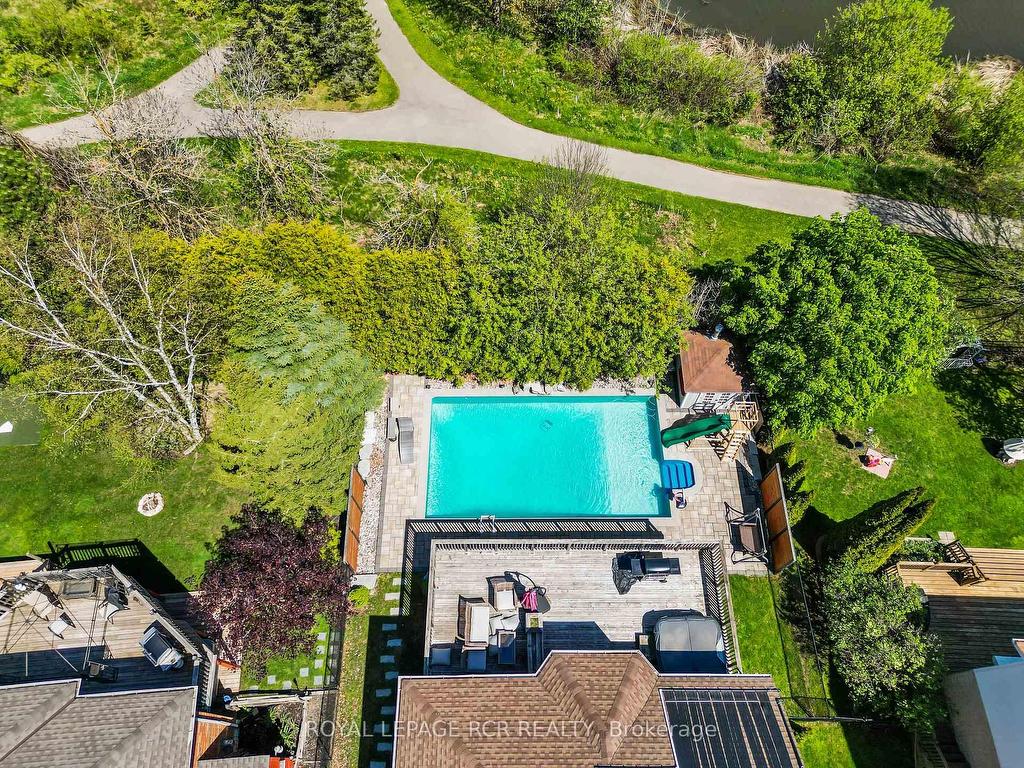 









71


Hunter

Road,
Orangeville,




ON
L9W 5C5

