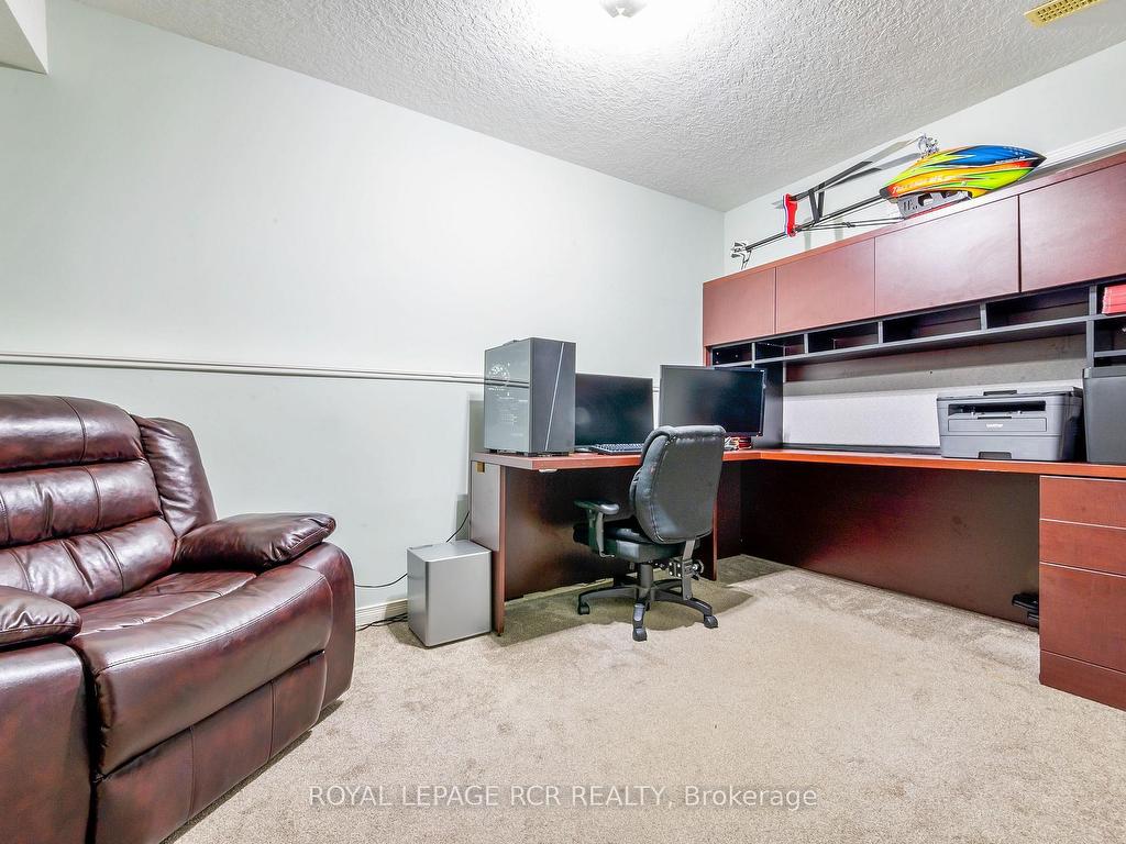 









71


Hunter

Road,
Orangeville,




ON
L9W 5C5

