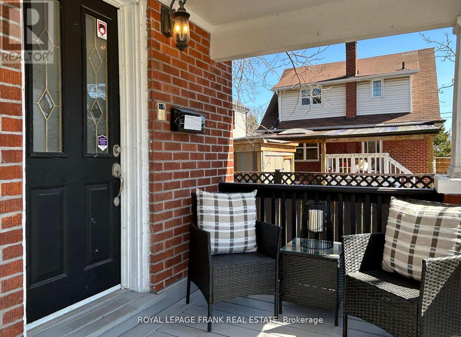 












104 MCLAUGHLIN BOULEVARD

,
Oshawa (O'Neill),




Ontario
L1G2P3

