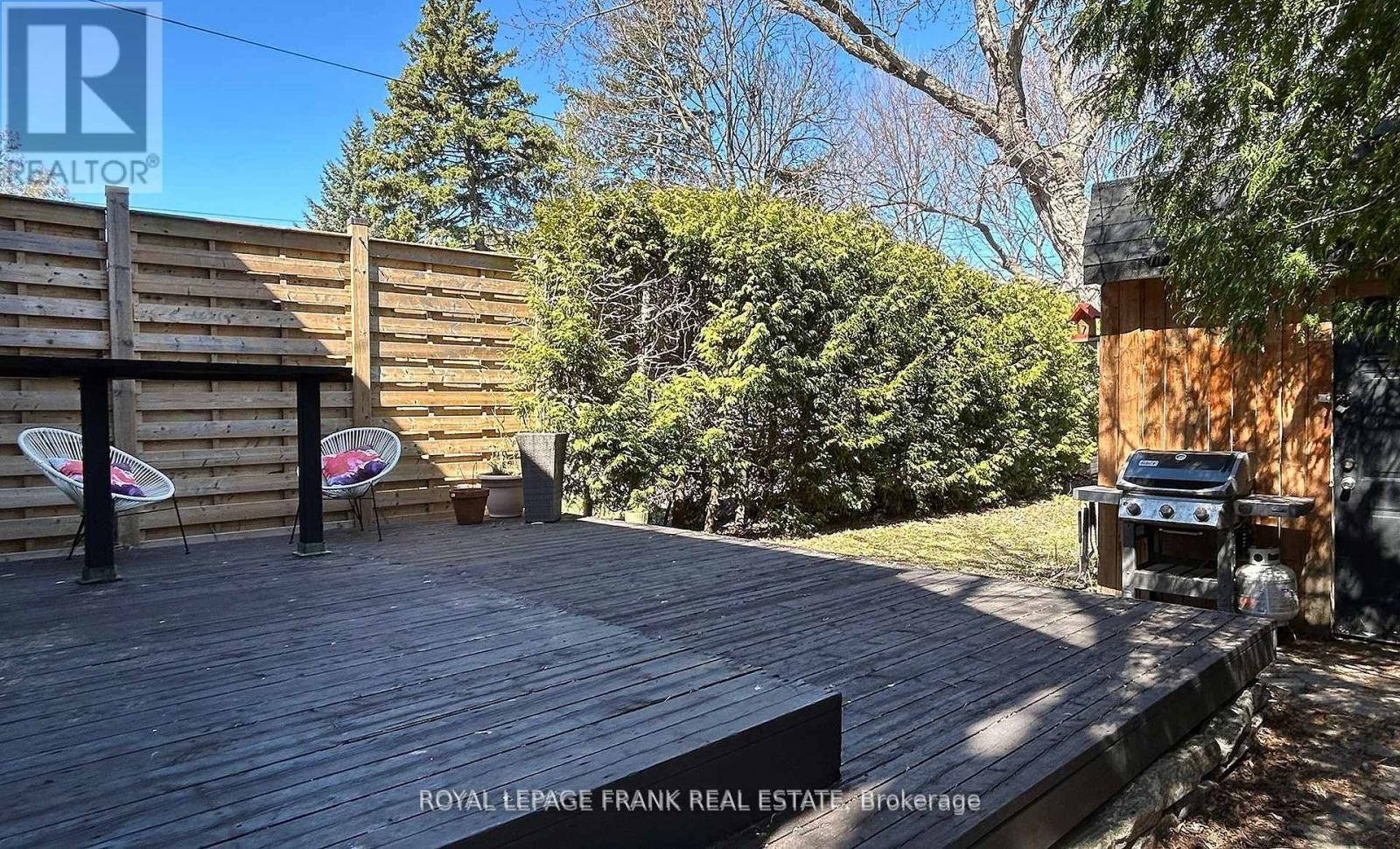 












104 MCLAUGHLIN BOULEVARD

,
Oshawa (O'Neill),




Ontario
L1G2P3

