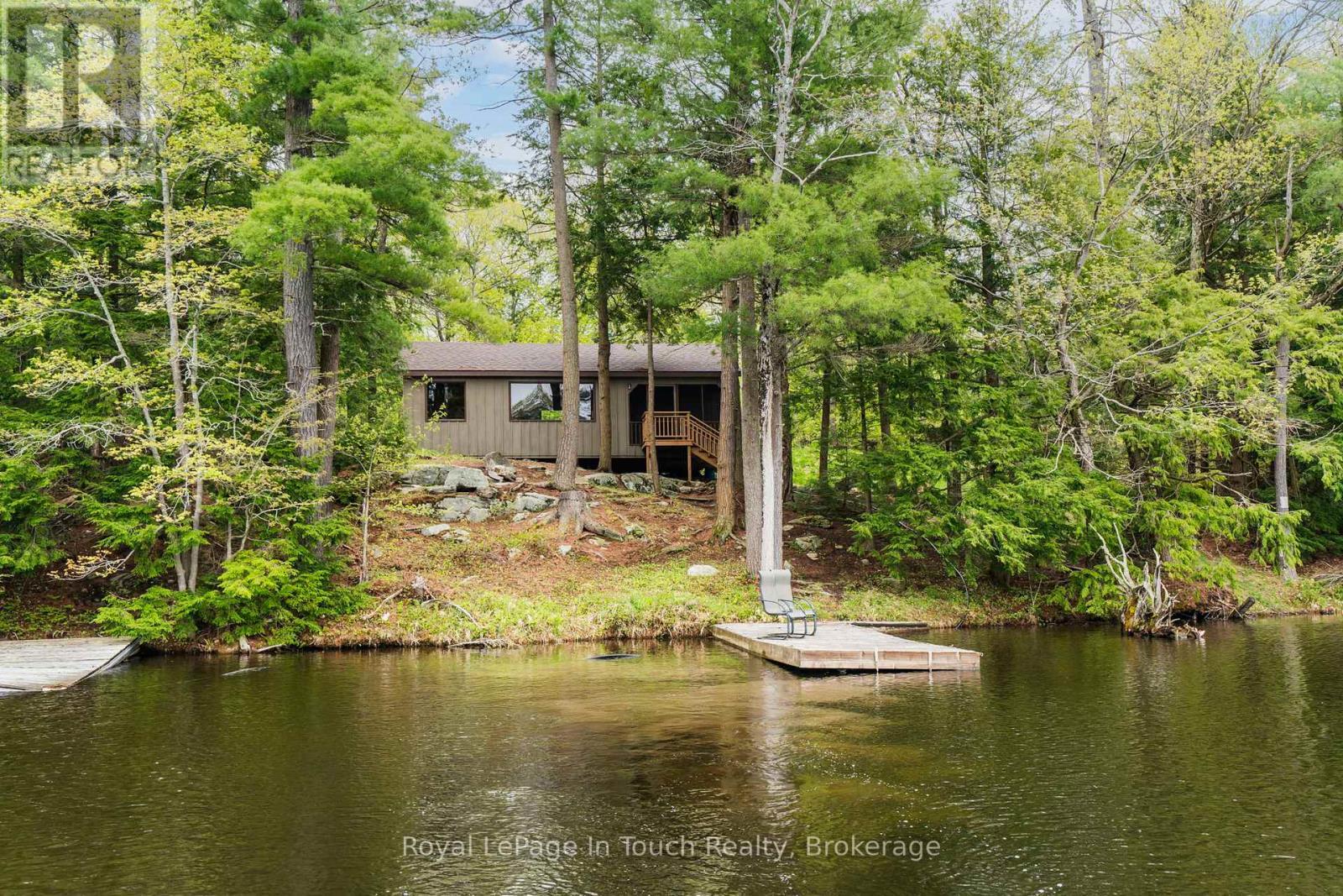 












1470 IS 90 ISLAND

,
Georgian Bay (Baxter),




Ontario
L0K1S0

