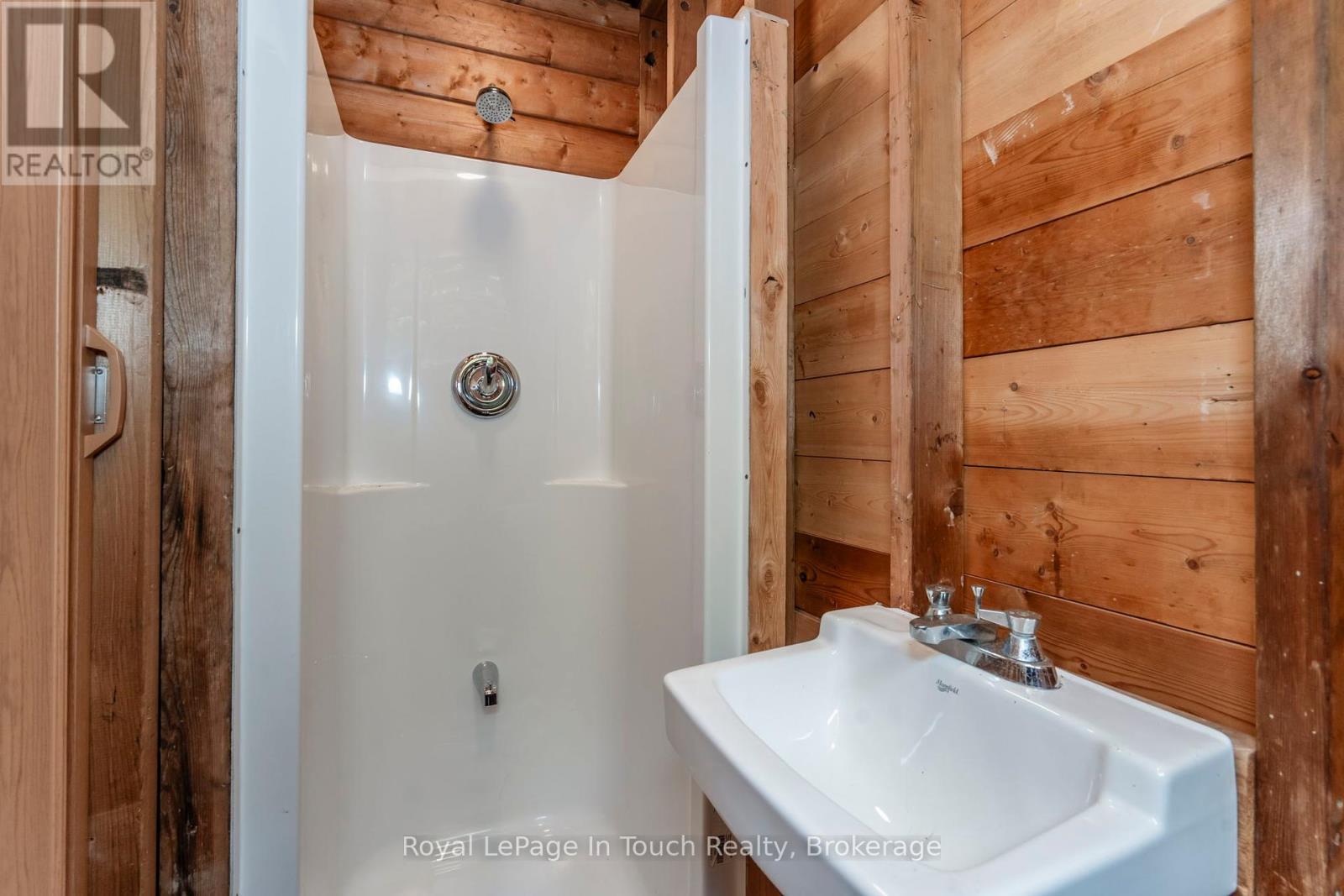 












1470 IS 90 ISLAND

,
Georgian Bay (Baxter),




Ontario
L0K1S0

