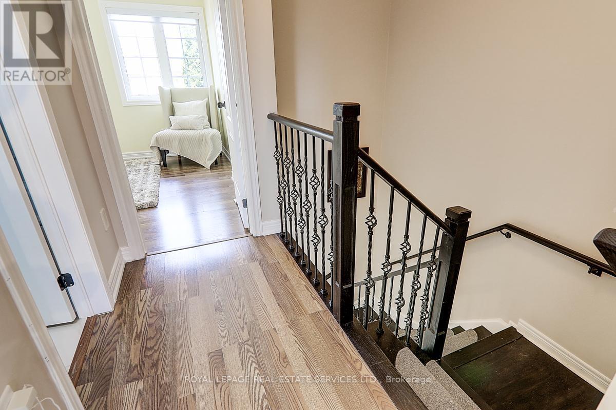 












17 VENTURE AVENUE

,
Richmond Hill,




Ontario
L4S2P2

