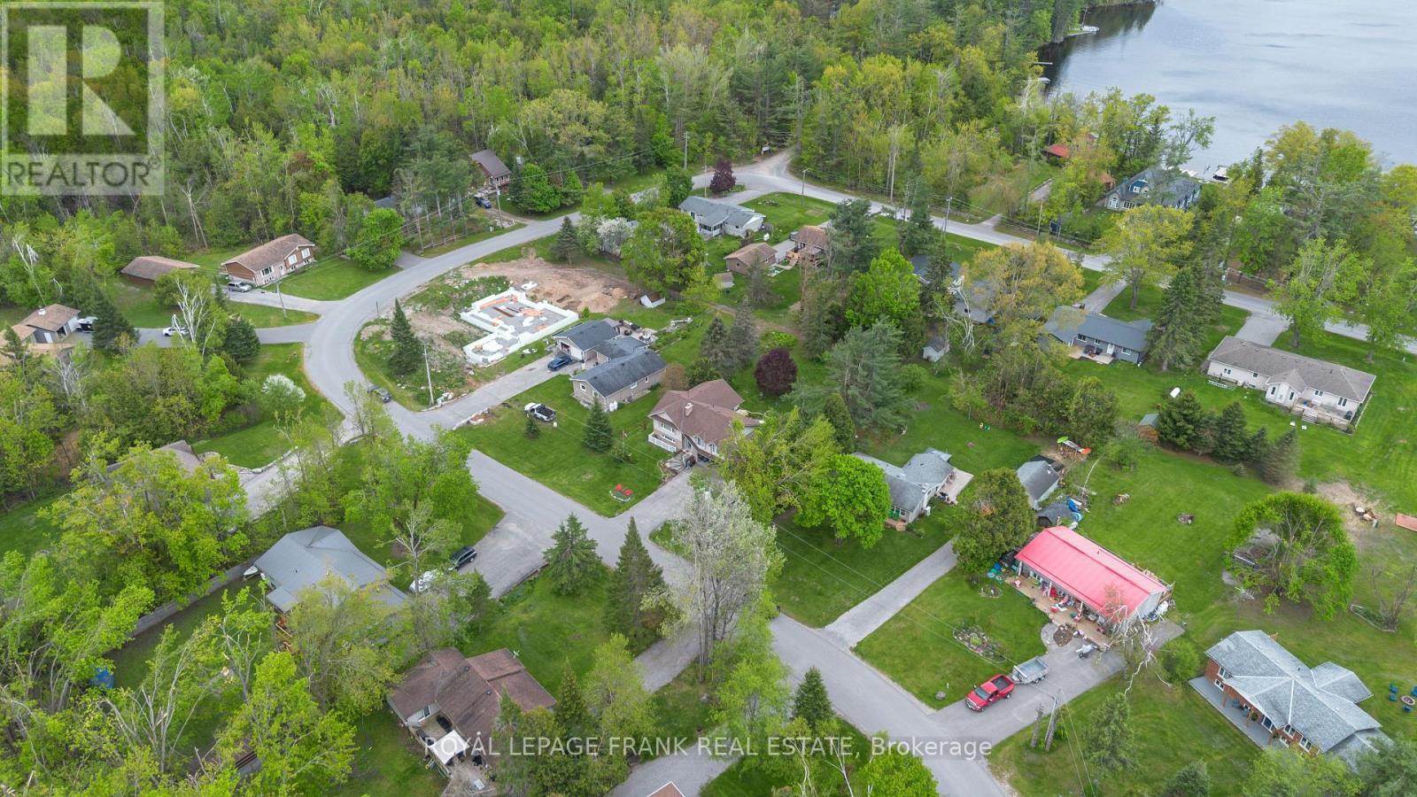 












97 PIRATES GLEN DRIVE

,
Trent Lakes,




Ontario
K0M1A0


