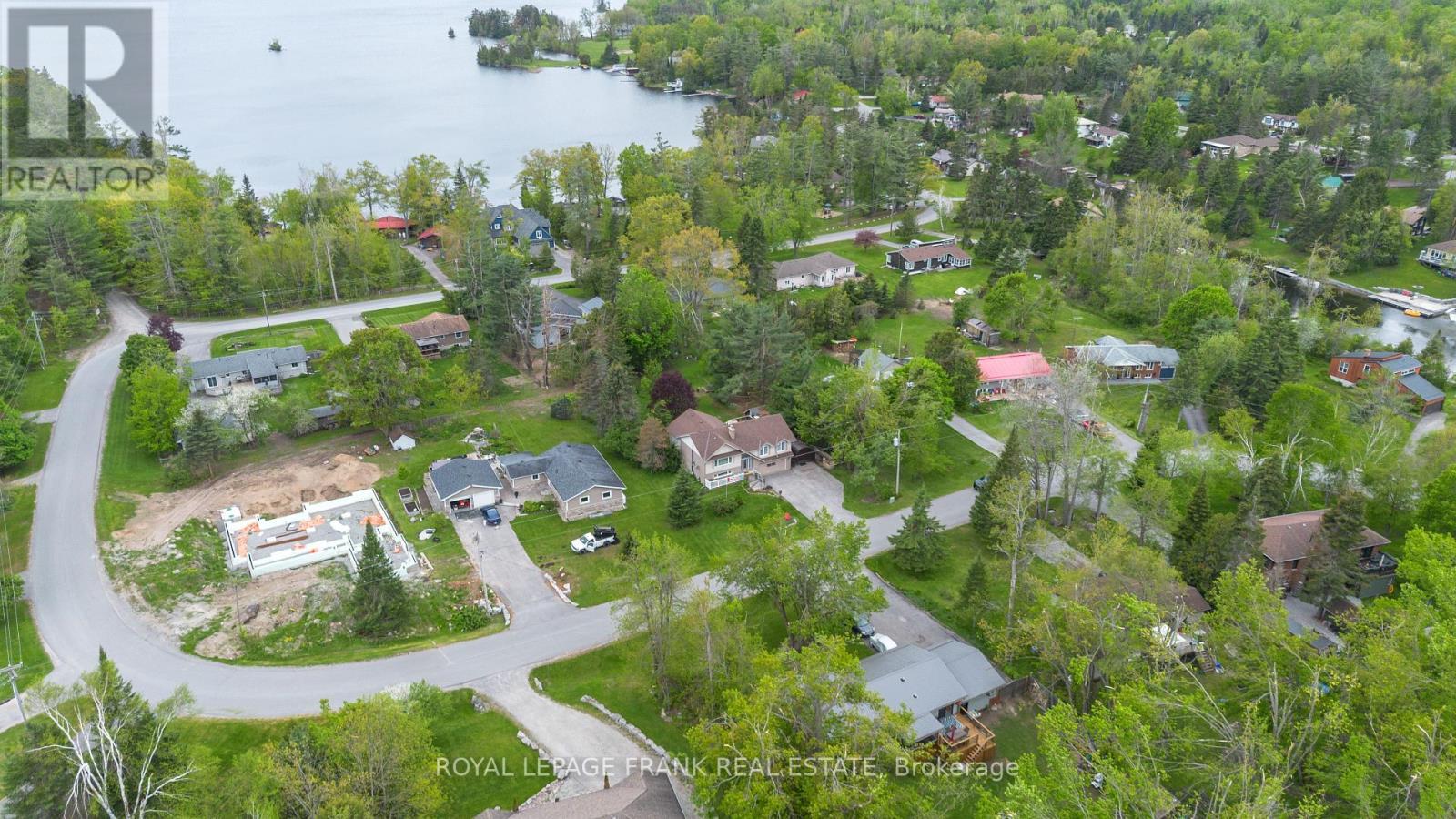 












97 PIRATES GLEN DRIVE

,
Trent Lakes,




Ontario
K0M1A0

