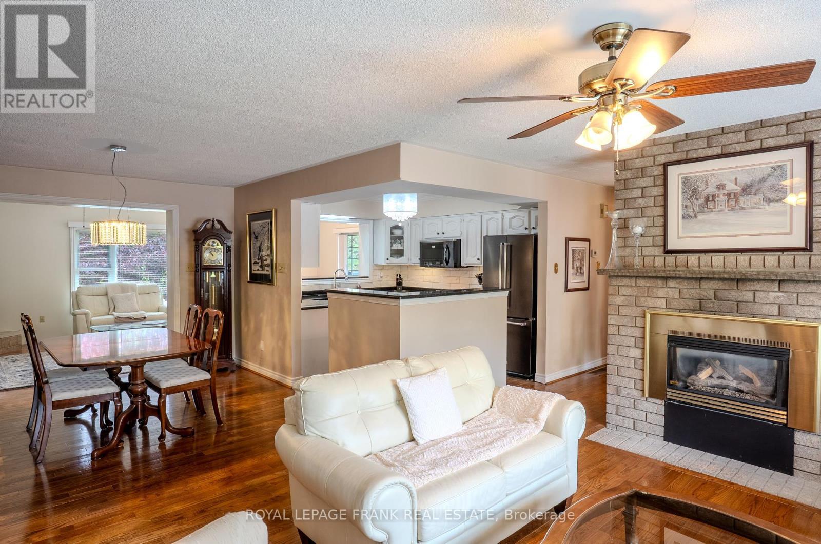 












97 PIRATES GLEN DRIVE

,
Trent Lakes,




Ontario
K0M1A0

