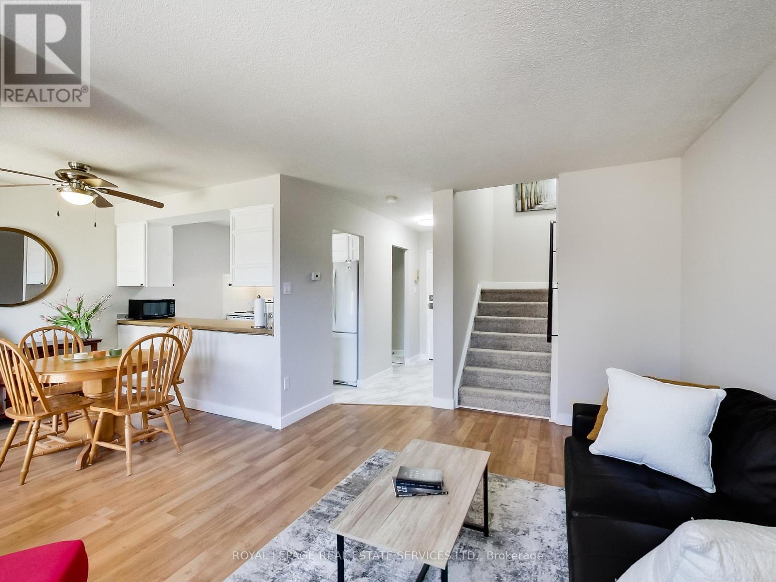 












5 - 1008 FALGARWOOD DRIVE

,
Oakville,




Ontario
L6H2P5

