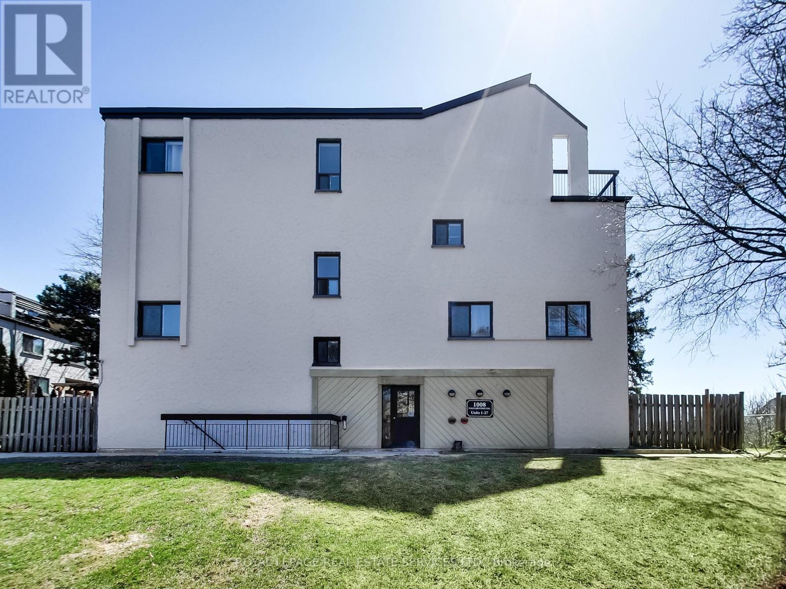 












5 - 1008 FALGARWOOD DRIVE

,
Oakville,




Ontario
L6H2P5

