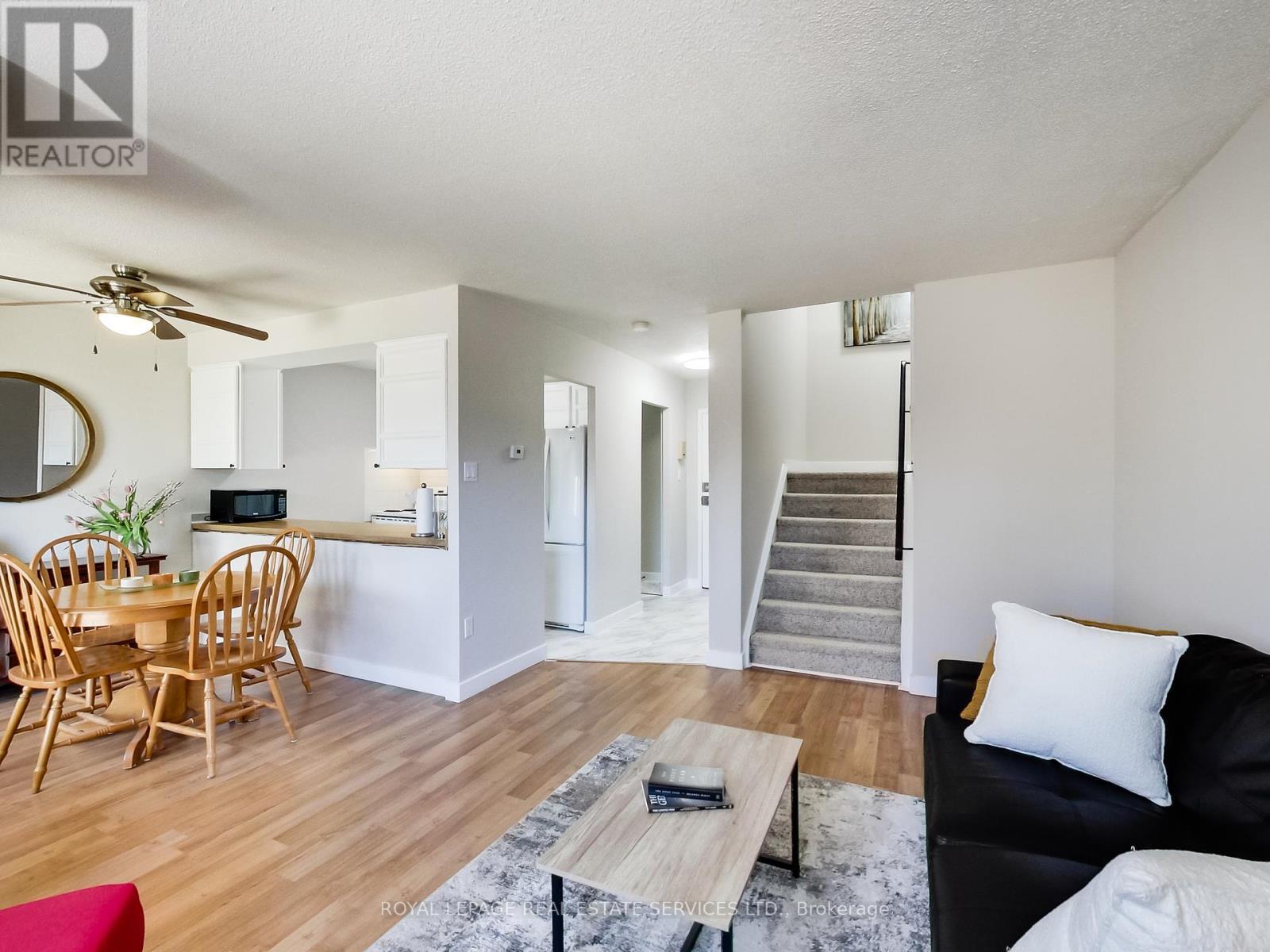 












5 - 1008 FALGARWOOD DRIVE

,
Oakville,




Ontario
L6H2P5

