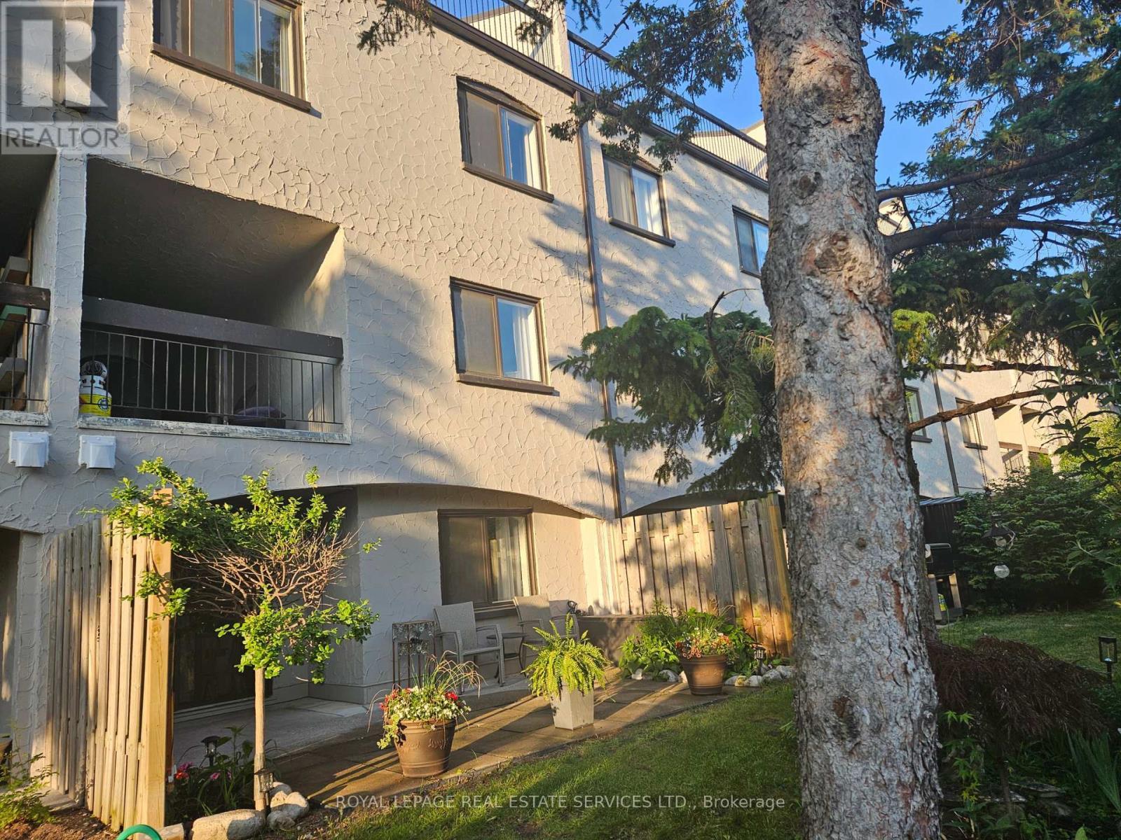












5 - 1008 FALGARWOOD DRIVE

,
Oakville,




Ontario
L6H2P5


