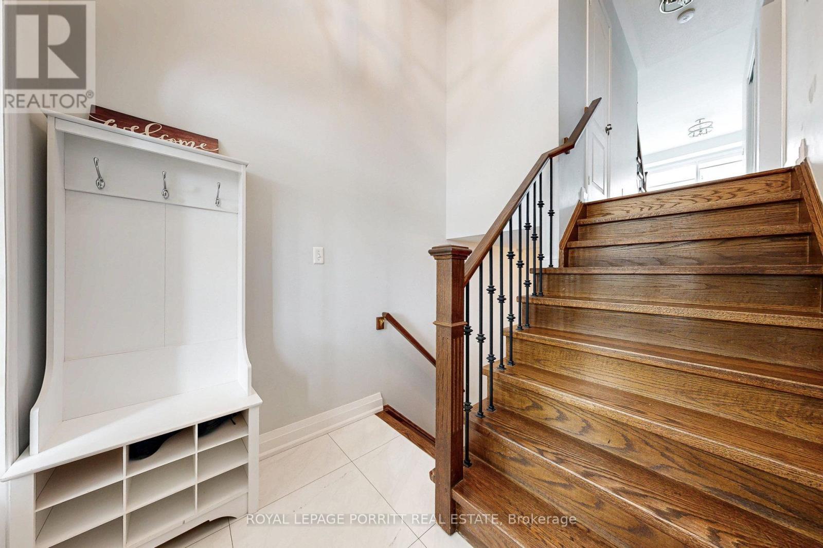 












151 DECKER HOLLOW CIRCLE S

,
Brampton,




Ontario
L6X0L4

