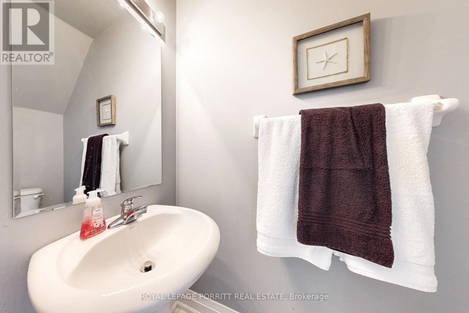 












151 DECKER HOLLOW CIRCLE S

,
Brampton,




Ontario
L6X0L4

