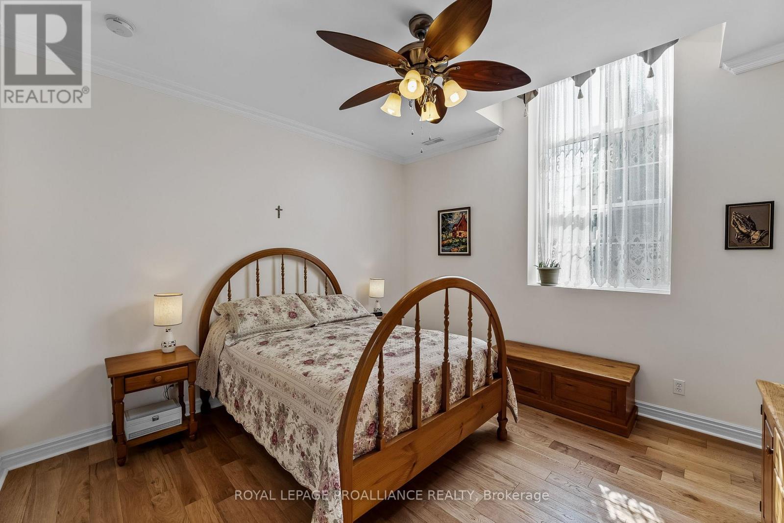 












206 - 323 GEORGE STREET

,
Cobourg,




Ontario
K9A3L9

