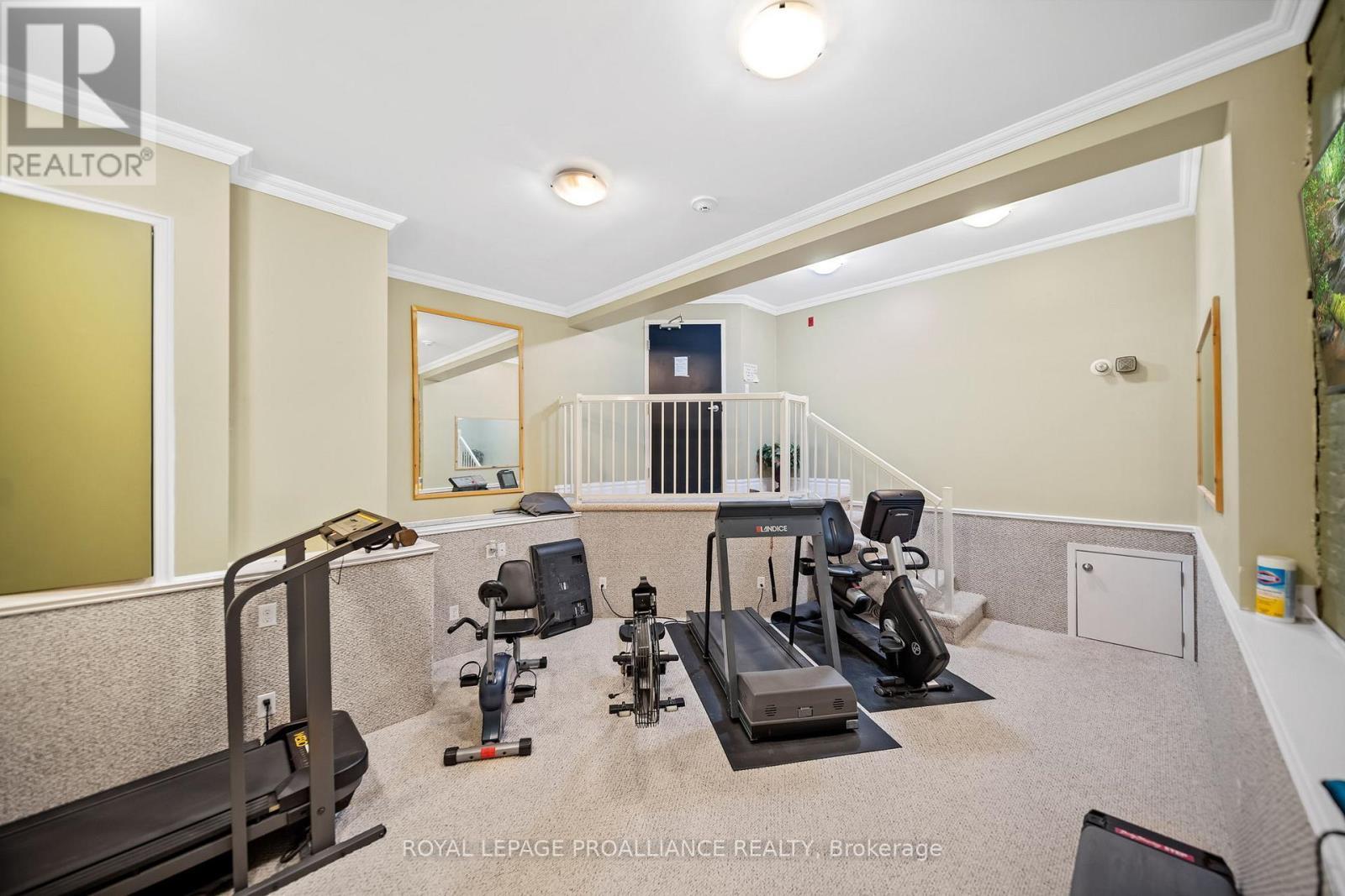 












206 - 323 GEORGE STREET

,
Cobourg,




Ontario
K9A3L9


