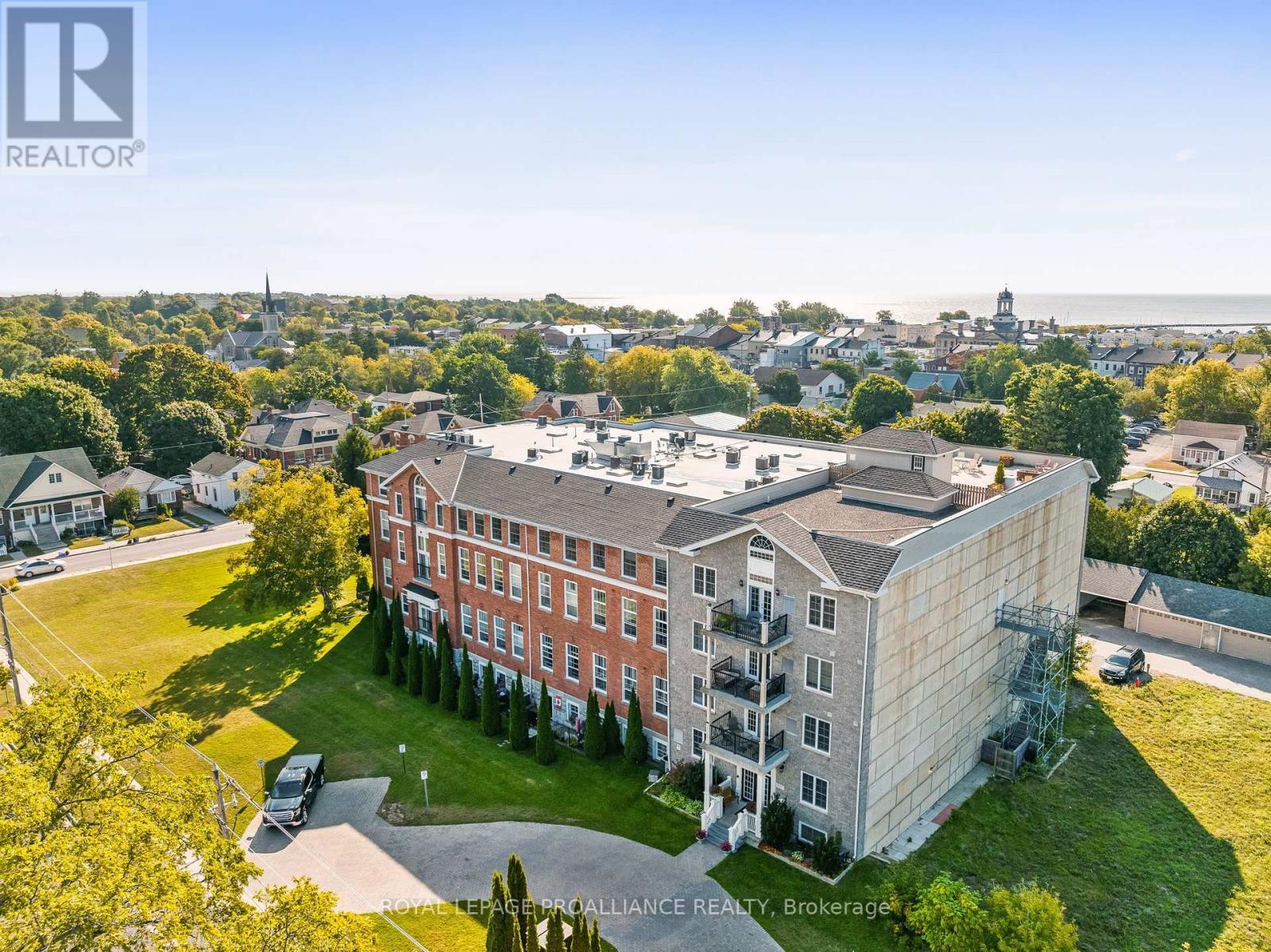 












206 - 323 GEORGE STREET

,
Cobourg,




Ontario
K9A3L9


