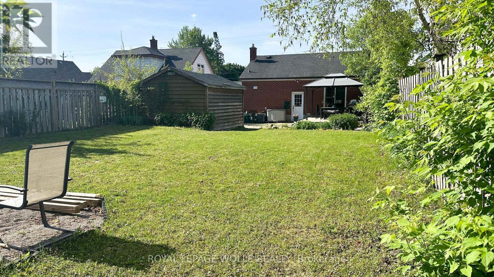 












776 ELIZABETH STREET

,
Kitchener,




Ontario
N2H6H5

