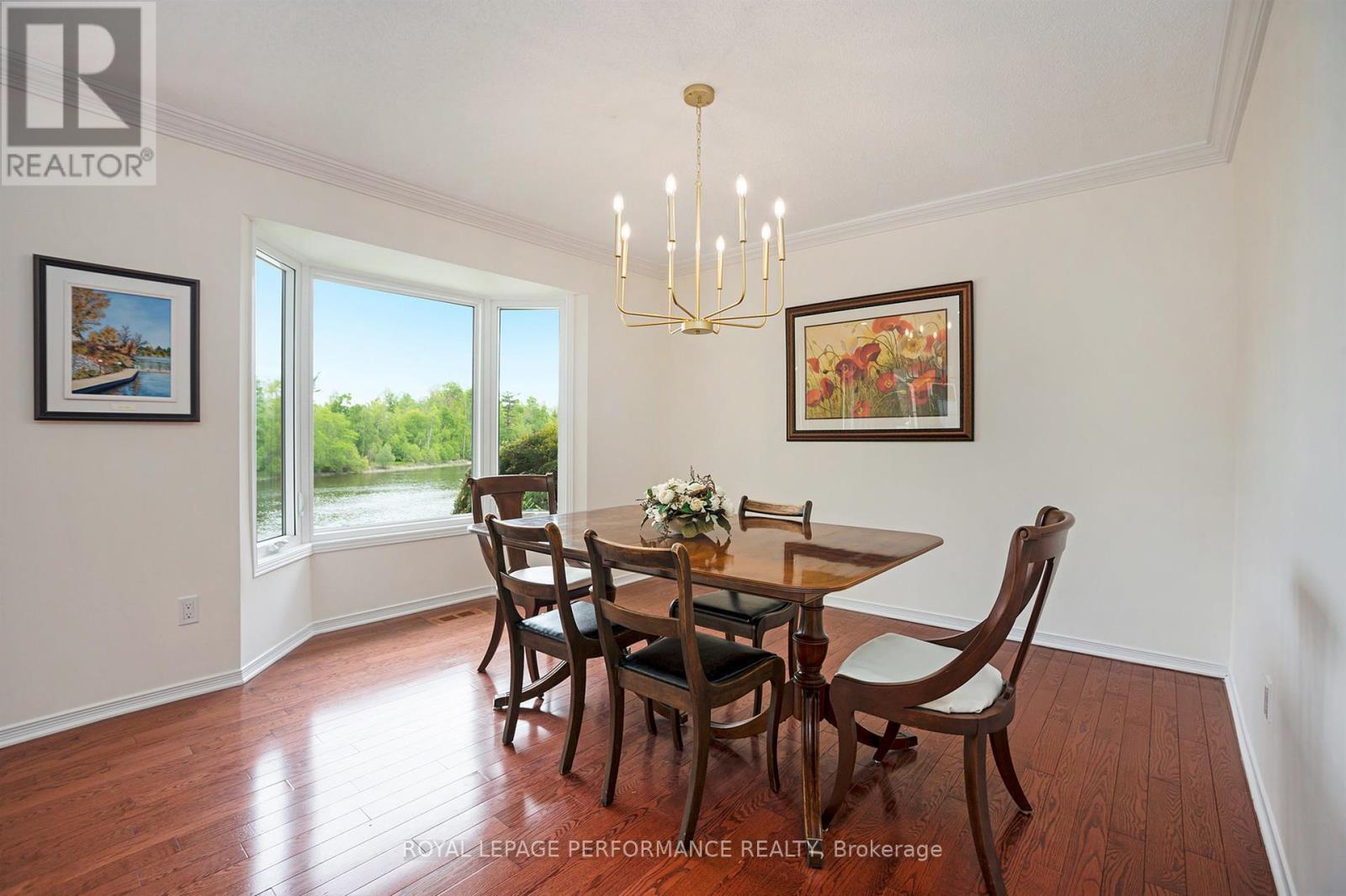 












81 WATERFORD DRIVE

,
Ottawa,




Ontario
K2E7V4


