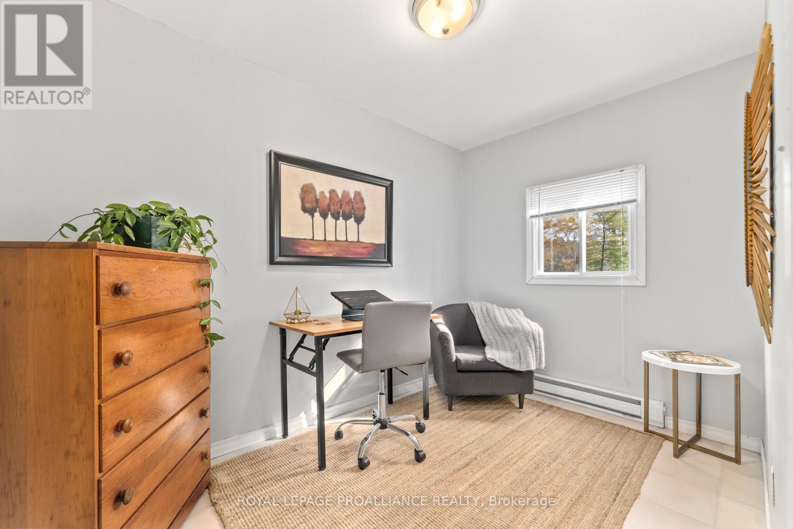 












1019 TURNER WAY

,
Frontenac (Frontenac Centre),




Ontario
K0H1B0

