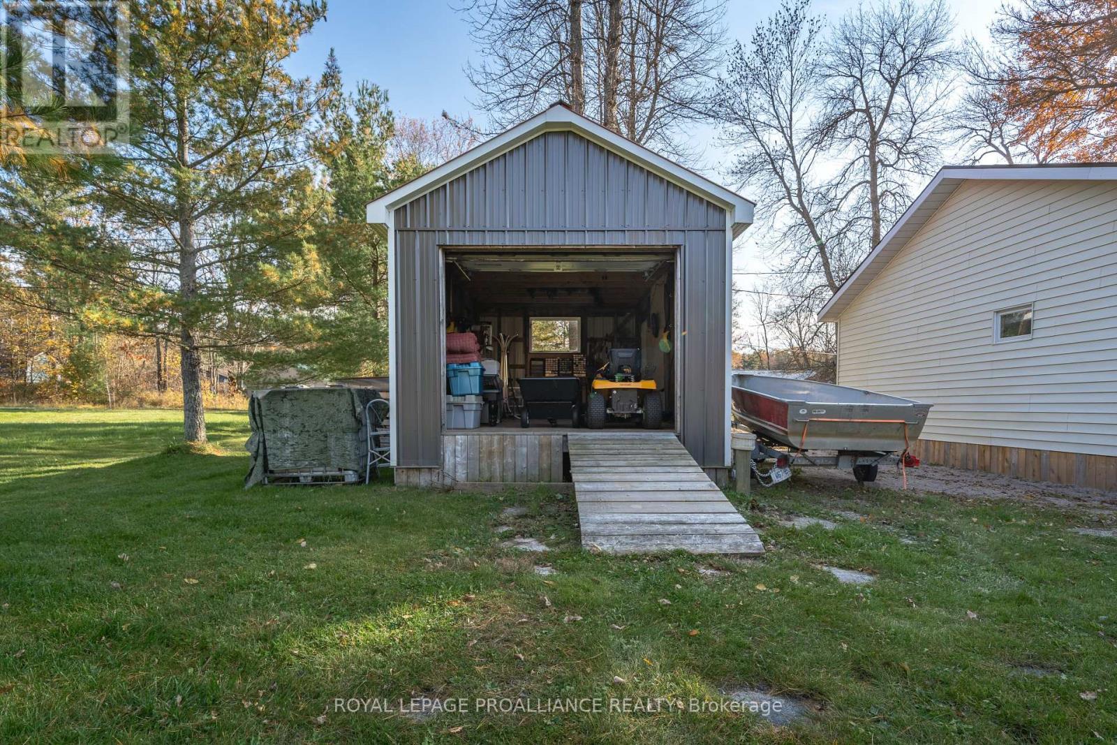 












1019 TURNER WAY

,
Frontenac (Frontenac Centre),




Ontario
K0H1B0


