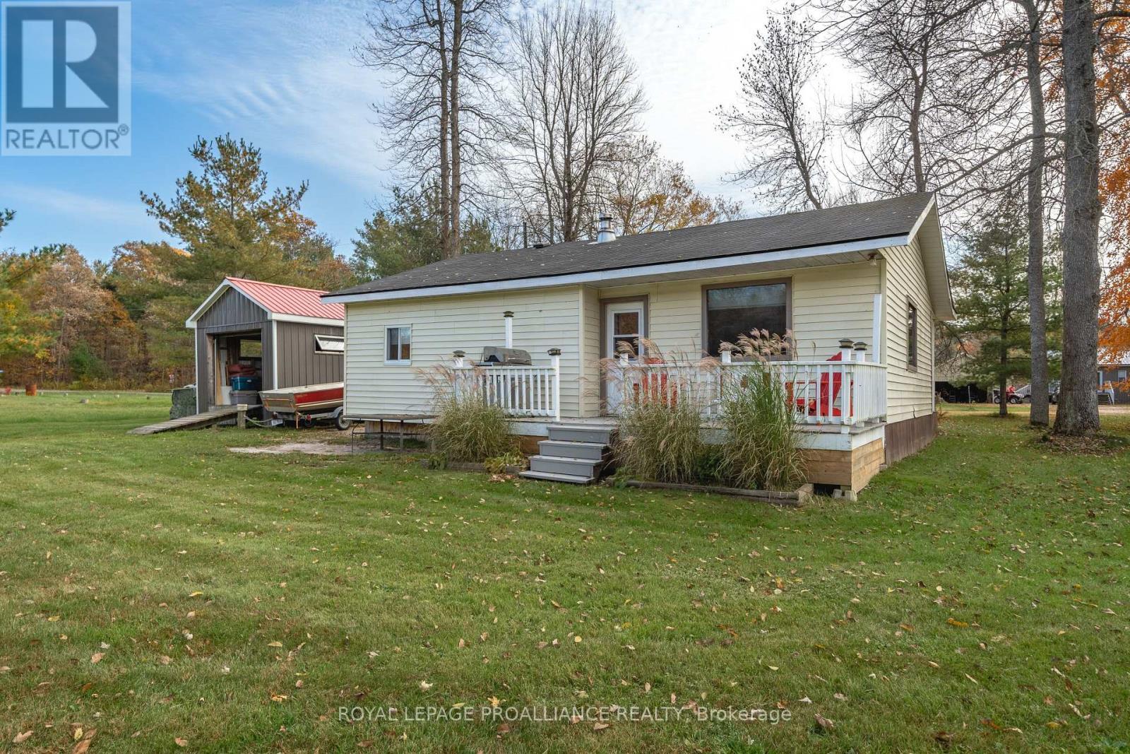 












1019 TURNER WAY

,
Frontenac (Frontenac Centre),




Ontario
K0H1B0


