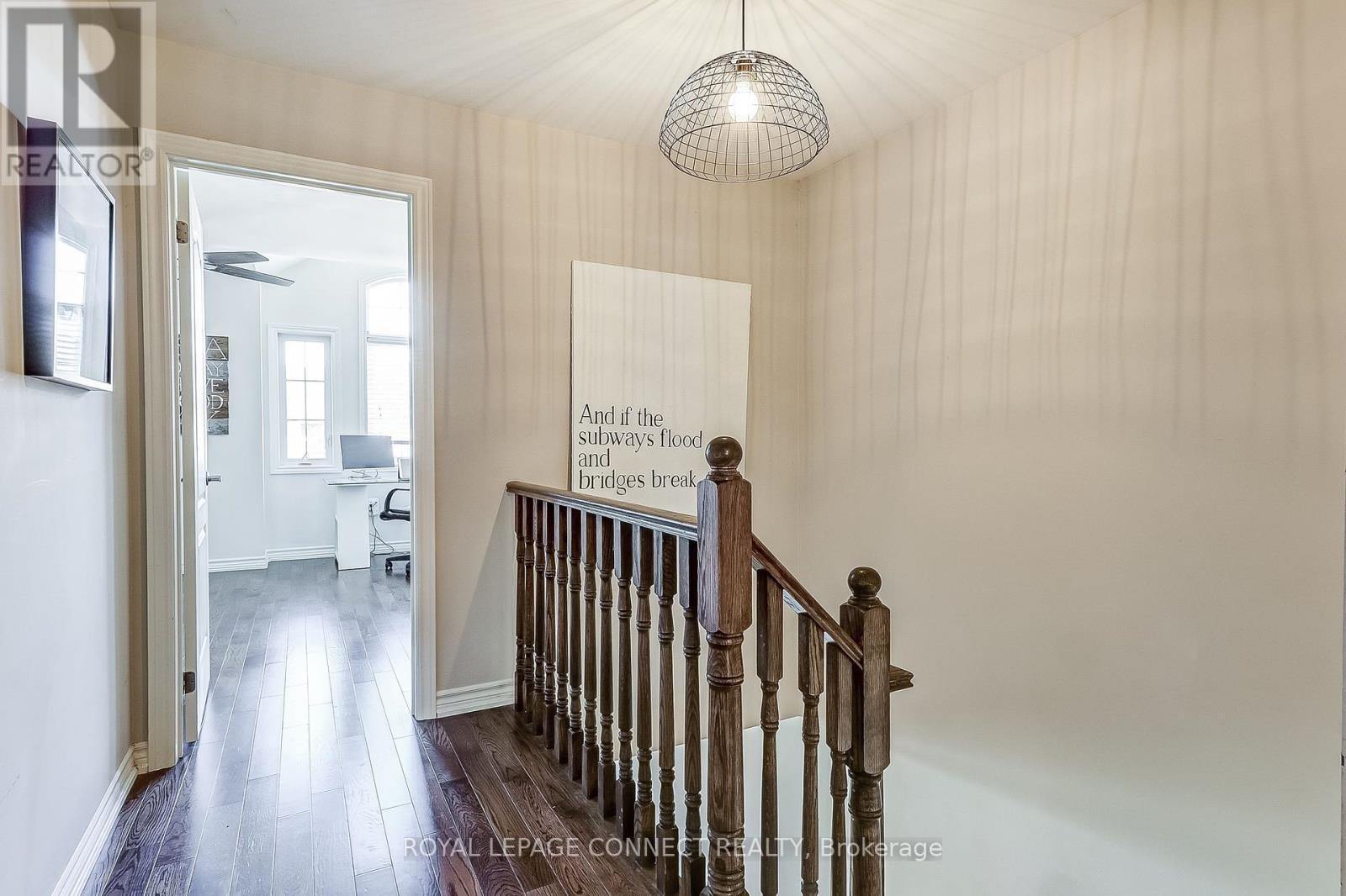 












3 MICHAEL CUMMINGS COURT

,
Uxbridge,




Ontario
L9P0E6

