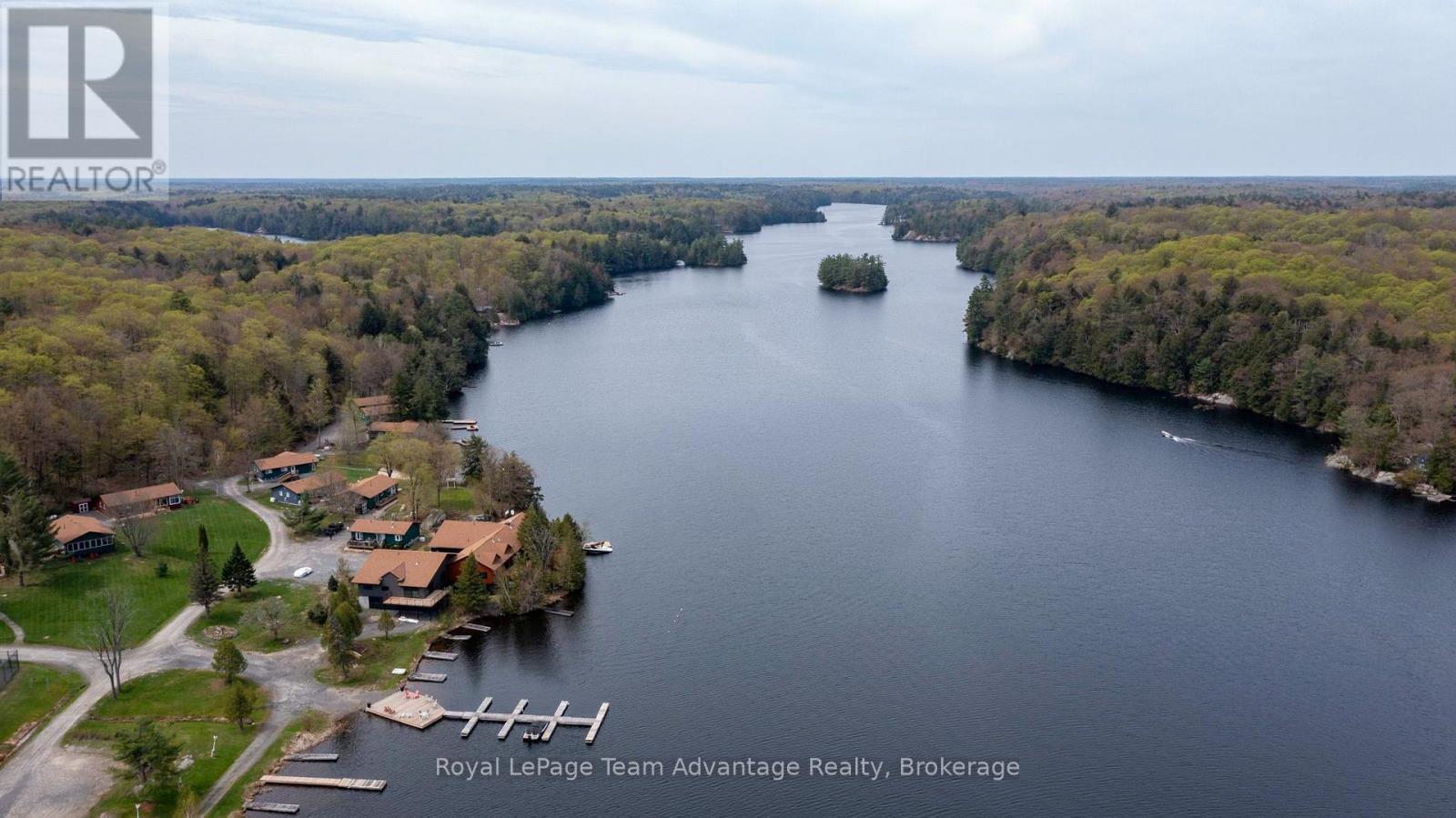 












18 - 1 CRANE WALKER ROAD

,
The Archipelago (Archipelago South),




Ontario
P2A0B7

