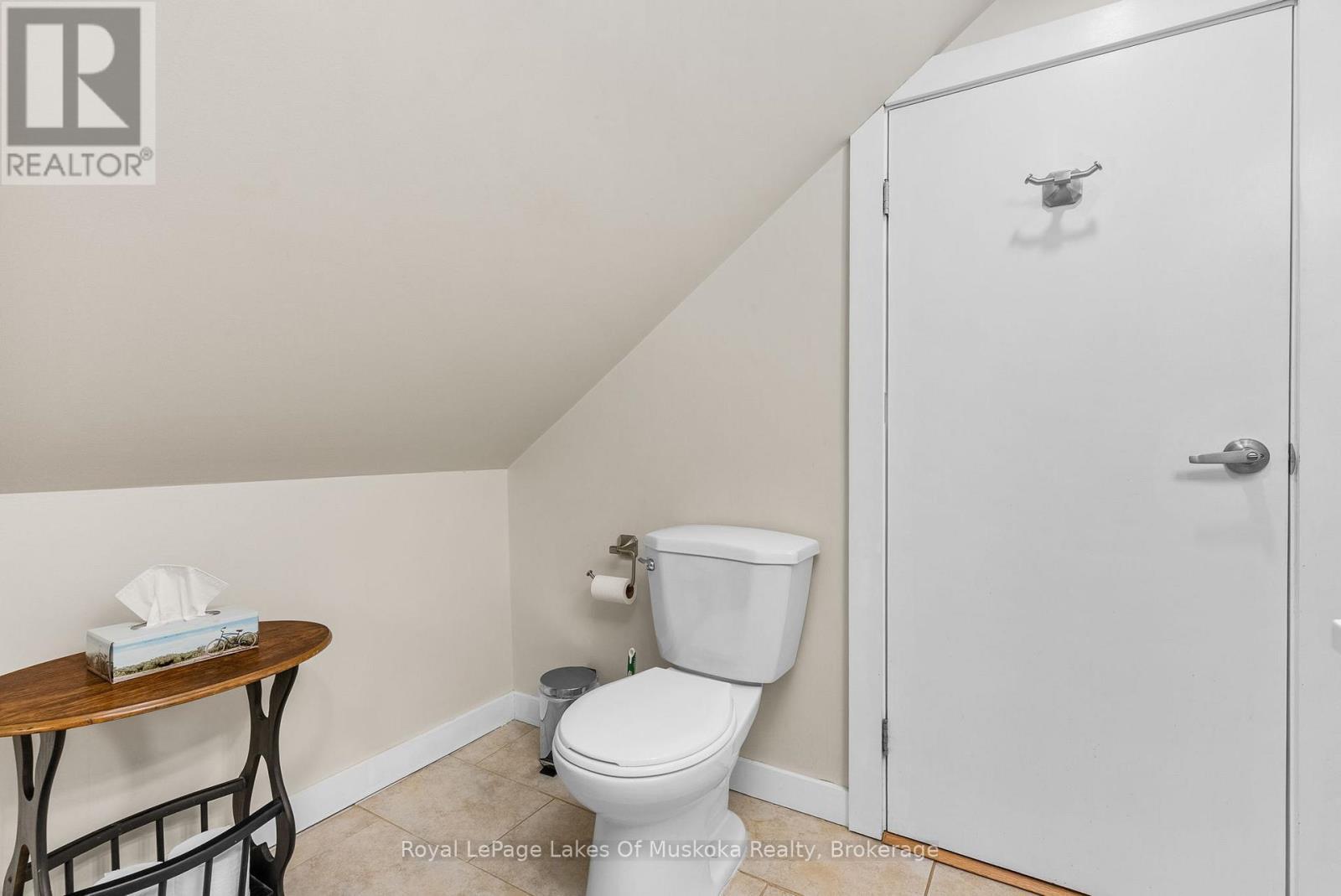 












87 FERGUSON ROAD E

,
Armour,




Ontario
P0A1C0

