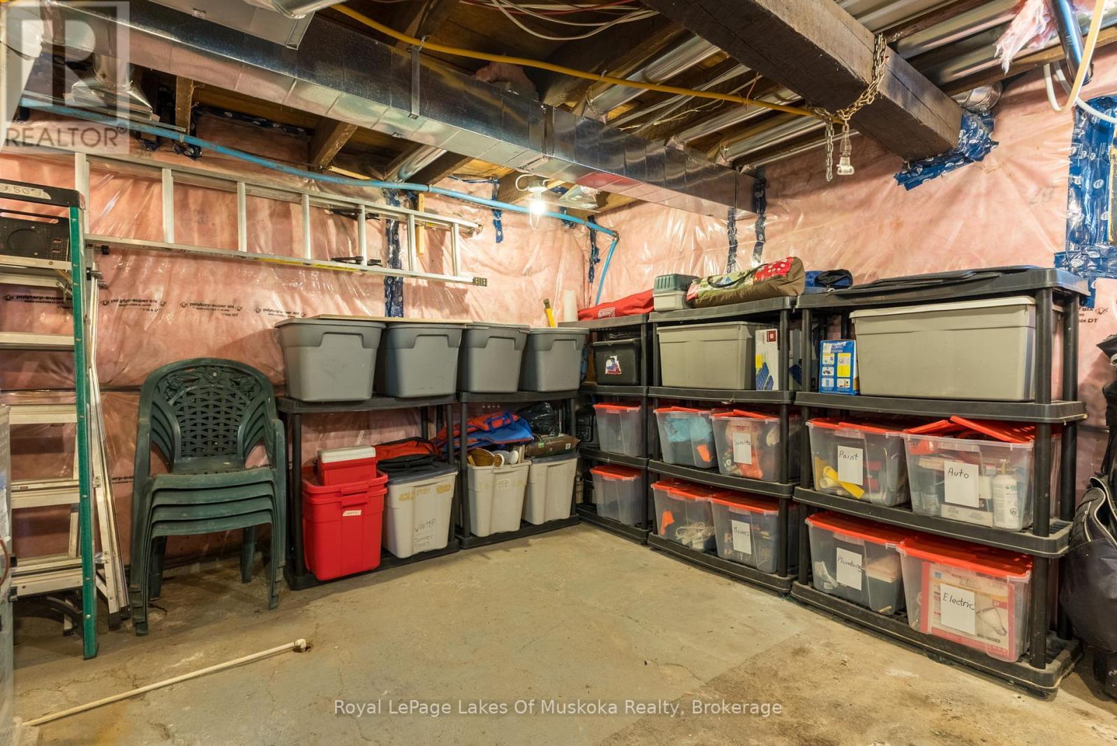 












87 FERGUSON ROAD E

,
Armour,




Ontario
P0A1C0


