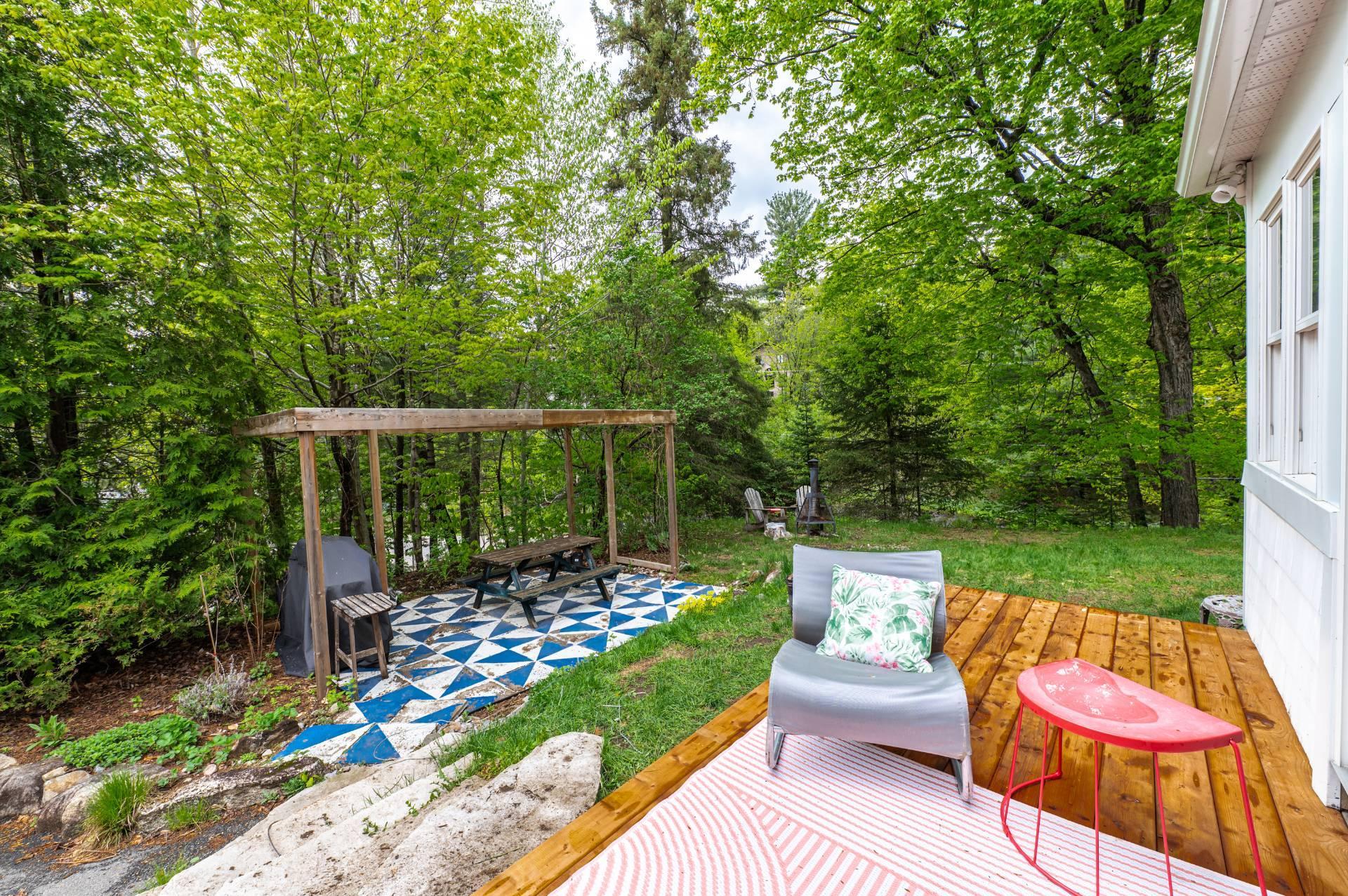 









26


Ch. des Épinettes

,
Sainte-Anne-des-Lacs,




QC
J0R1B0

