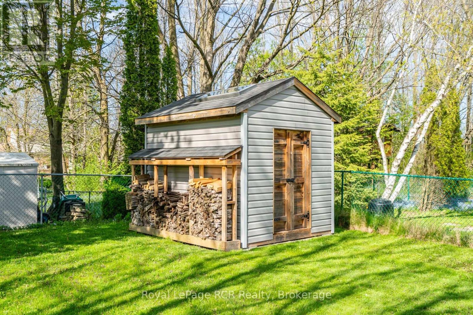 












760 26TH STREET W

,
Owen Sound,




Ontario
N4K4J3

