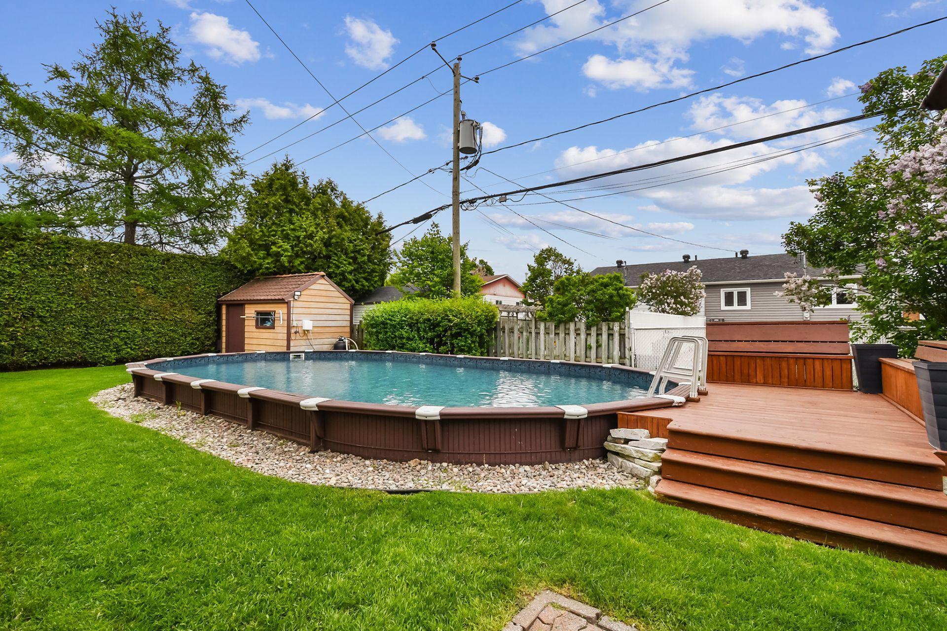 









2578


Rue Montpellier

,
Mascouche,




QC
J7K1C5

