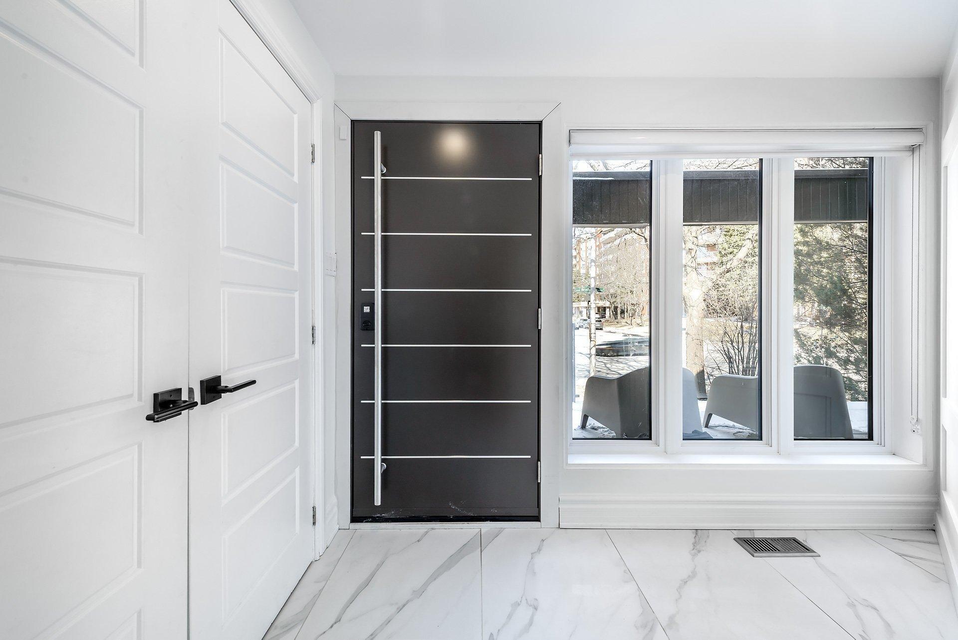 









5886


Av. Beethoven

,
Côte-Saint-Luc,




QC
H4W3C8

